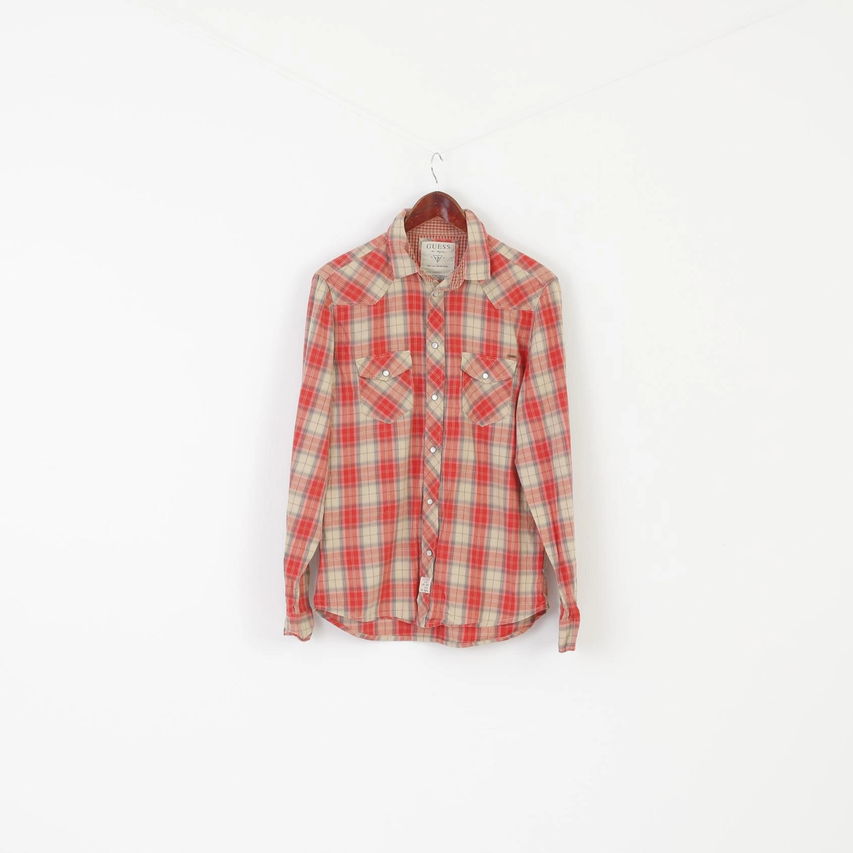 Guess Los Angeles Men M Casual Shirt Red Check Snaps Slim Fit Long Sleeve Cotton Matte Look Ombre look