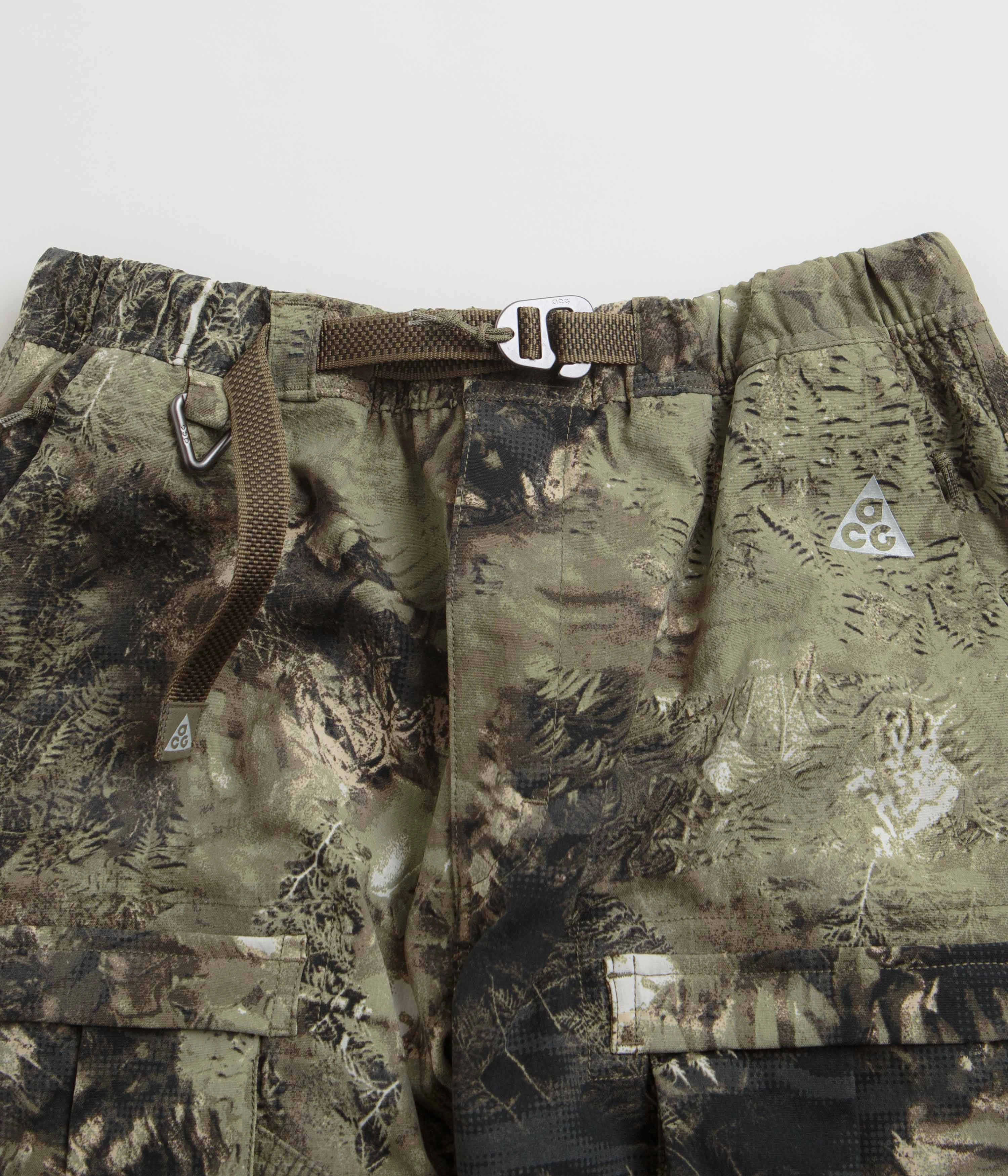 Nike ACG Smith Summit Cargo Pants - Oil Green / Medium Olive / Reflective Silv Essential Comfort Wear