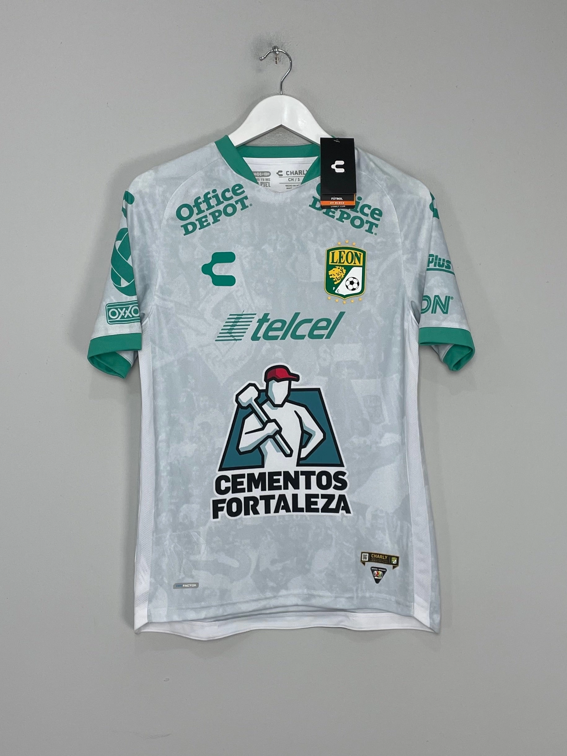 Cooling Core Technology 2021/22 CLUB LEON *BNWT* AWAY SHIRT (S) CHARLY
