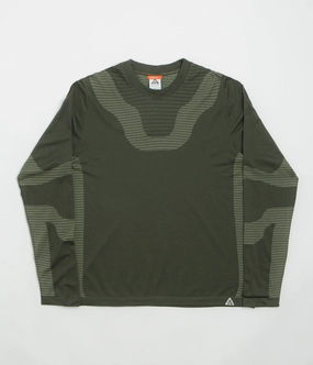 Nike ACG Delta River Long Sleeve T-Shirt - Sequoia / Barely Volt Anti Static Fabric Fashion Fit