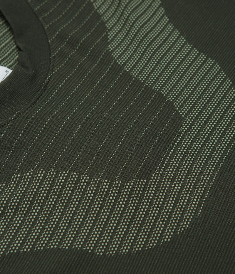 Nike ACG Delta River Long Sleeve T-Shirt - Sequoia / Barely Volt Tagless Neckline Layering Comfort