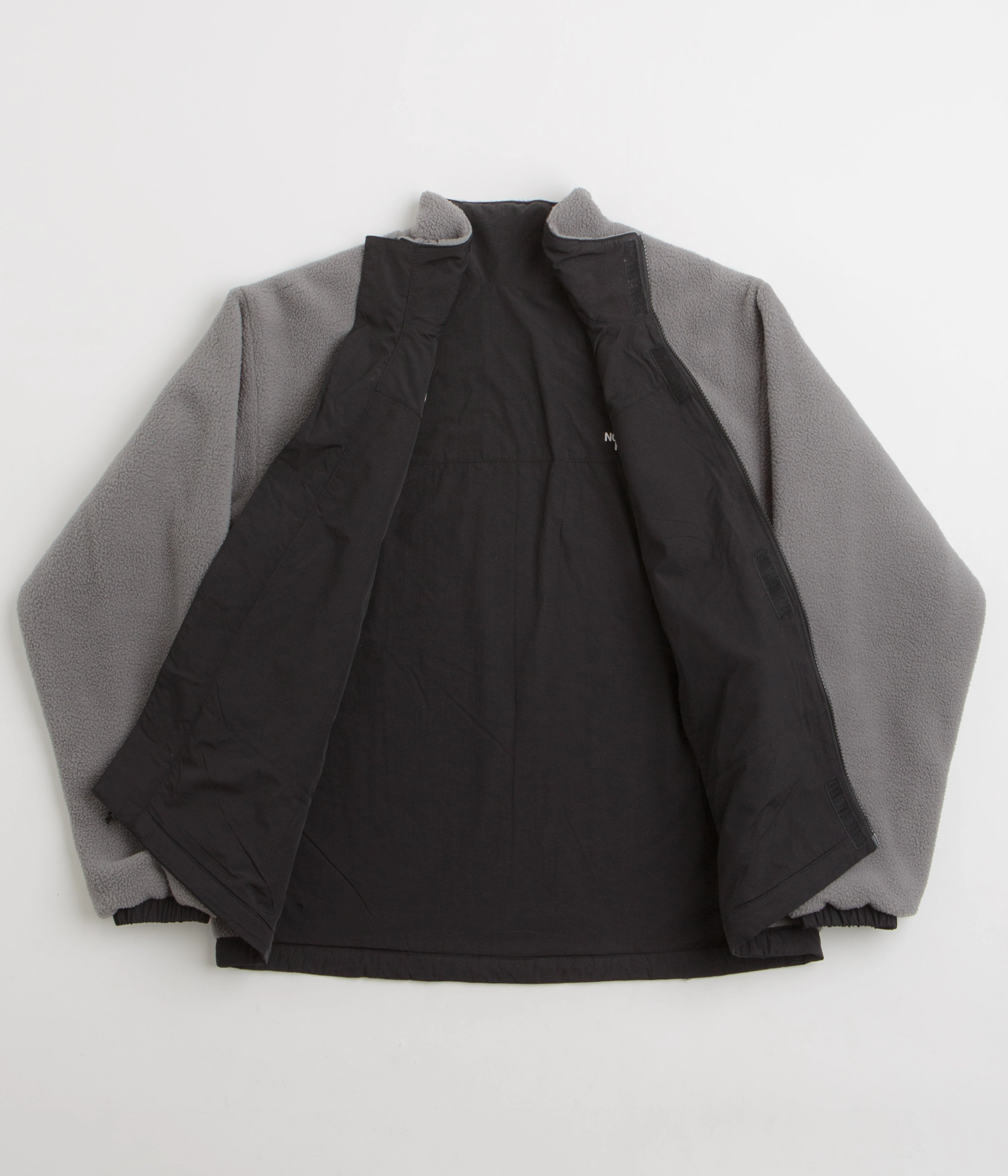 construction workers Fade Resistant Dye The North Face Yumiori Reversible Jacket - TNF Black / Smoke