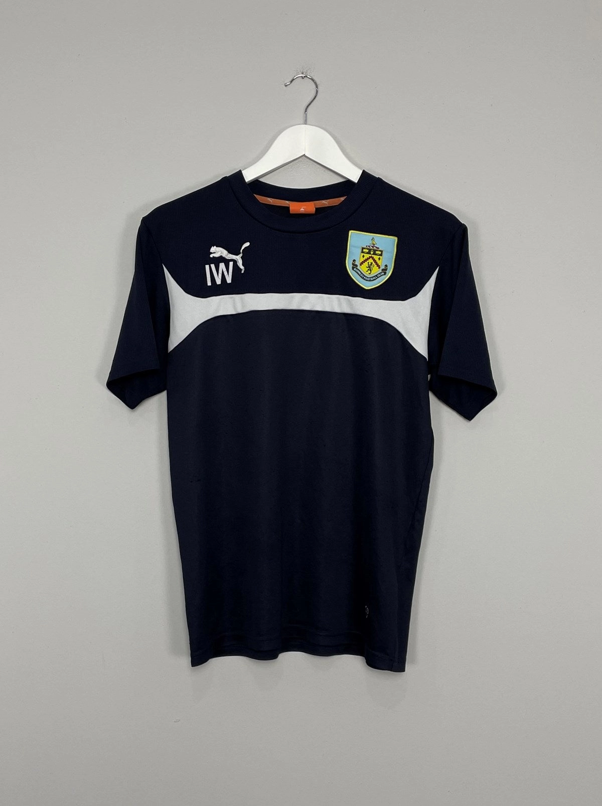 Flexible Neck Opening Breathable Sportswear Fabric 2012/13 BURNLEY (IAN WOAN) *STAFF ISSUE* PUMA TRAINING POLO (M)