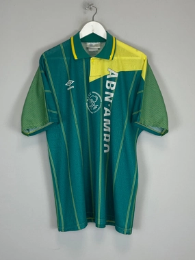 Flexible Design Anti Odor Treatment 1991/93 AJAX AWAY SHIRT (XL) UMBRO