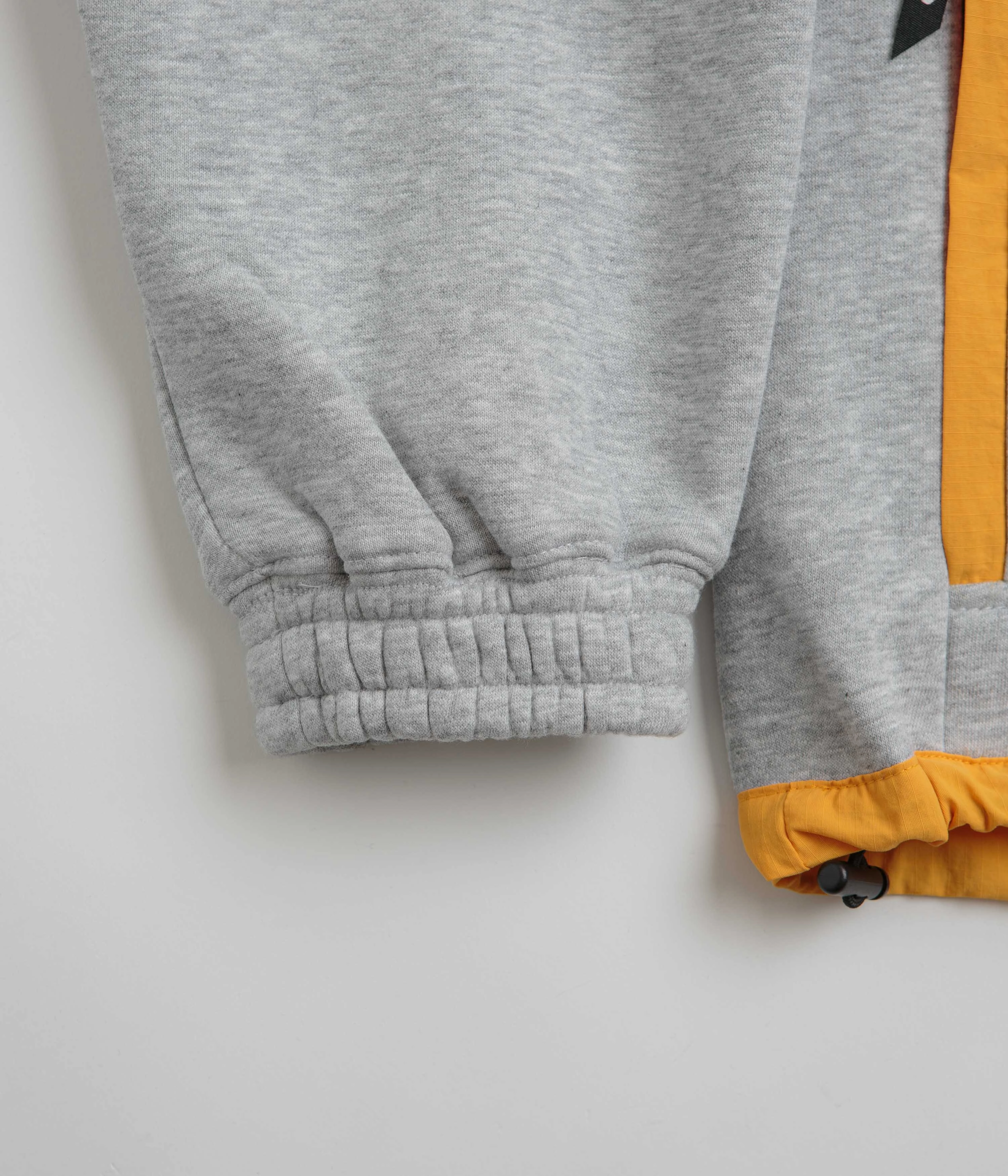 Pasteelo Contrast 1/4 Zip Sweatshirt - Heather Grey / Gold Comfortable Layers Relaxed Apparel