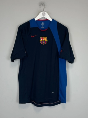 2004/05 BARCELONA TRAINING SHIRT (S) NIKE Mesh Ventilation Panels