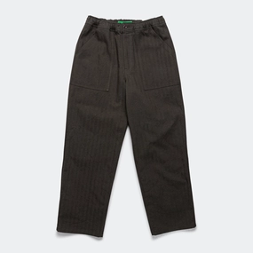Versatile staple Ragnar Relaxed Herringbone Pant x UP THERE - Beech Green