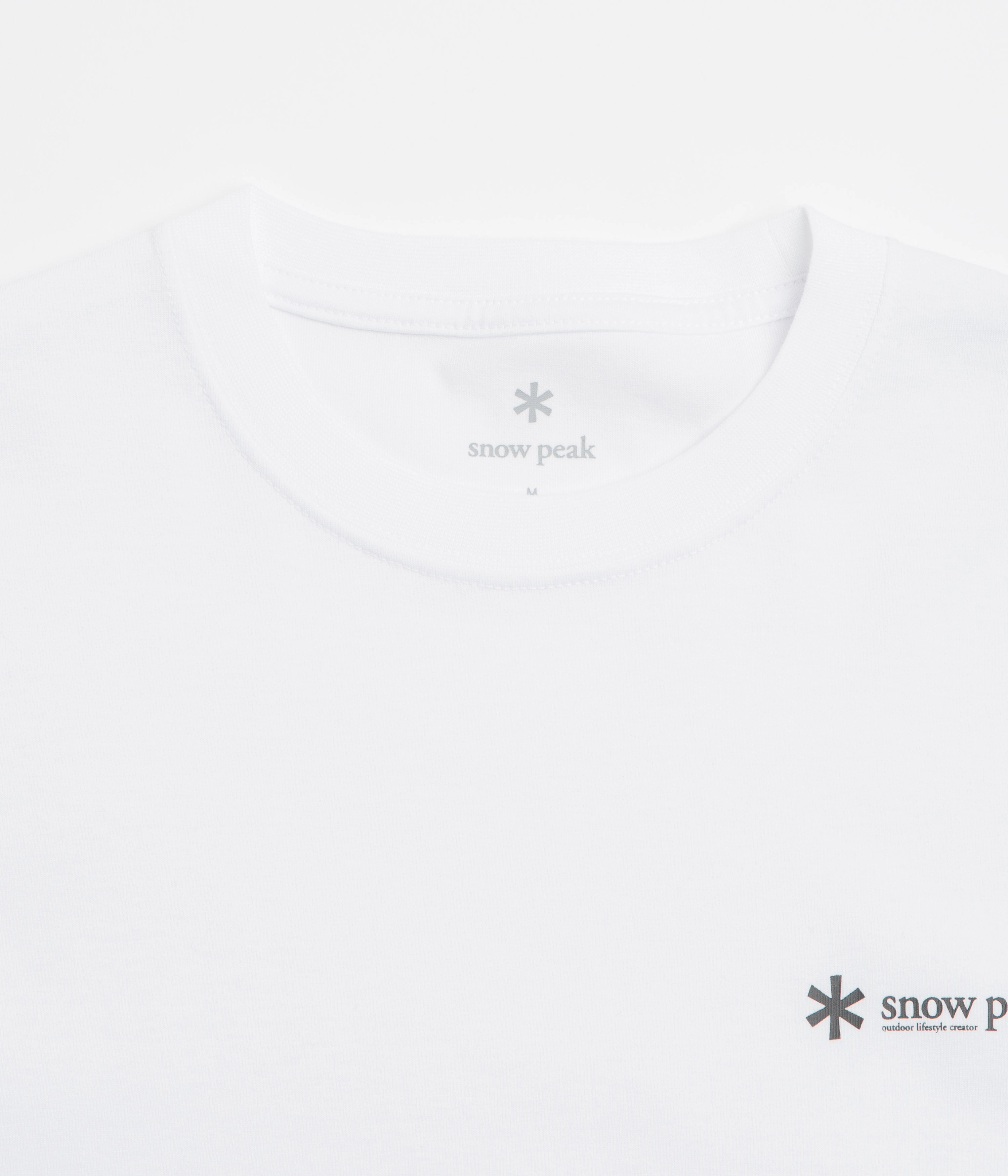 Classic Style Trend Breathable apparel Snow Peak Chest Logo T-Shirt - White