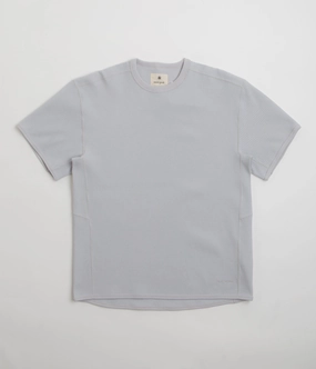 Lightweight Material Lightweight Design Snow Peak Dry Waffle T-Shirt - Light Grey