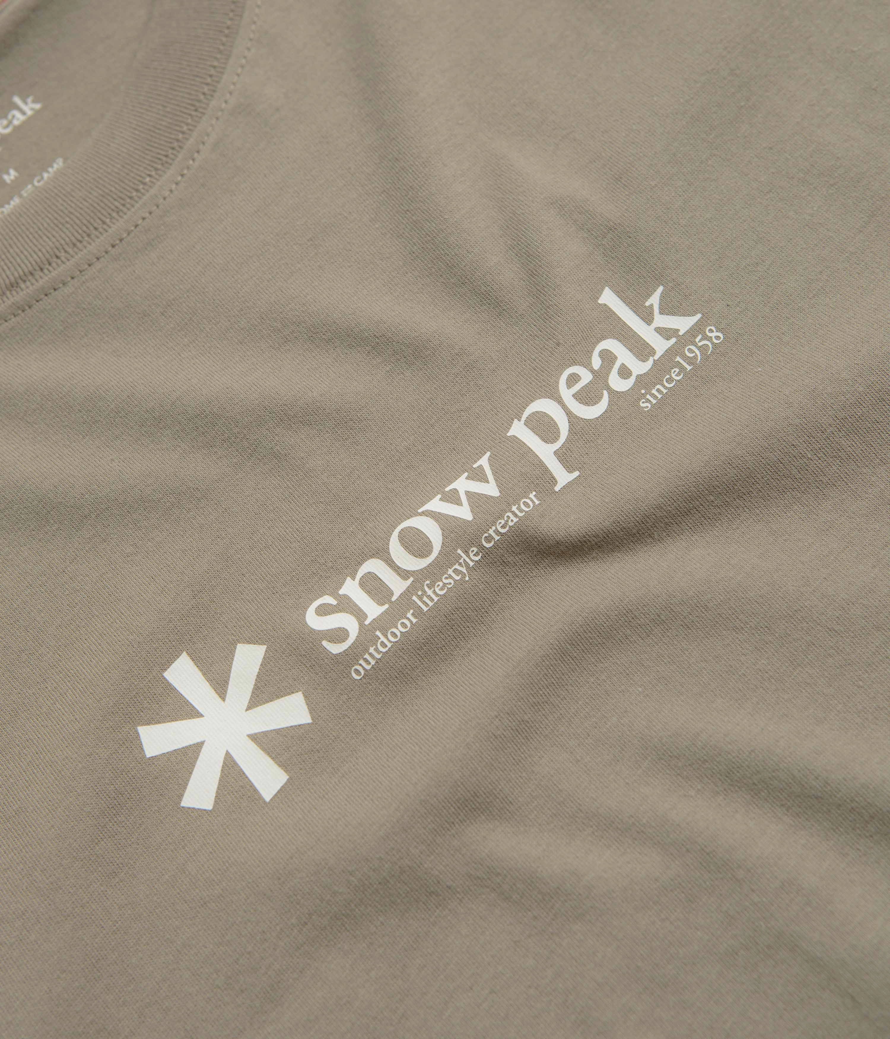 Casual Comfort Look Men's Snow Peak Logo T-Shirt - Pro