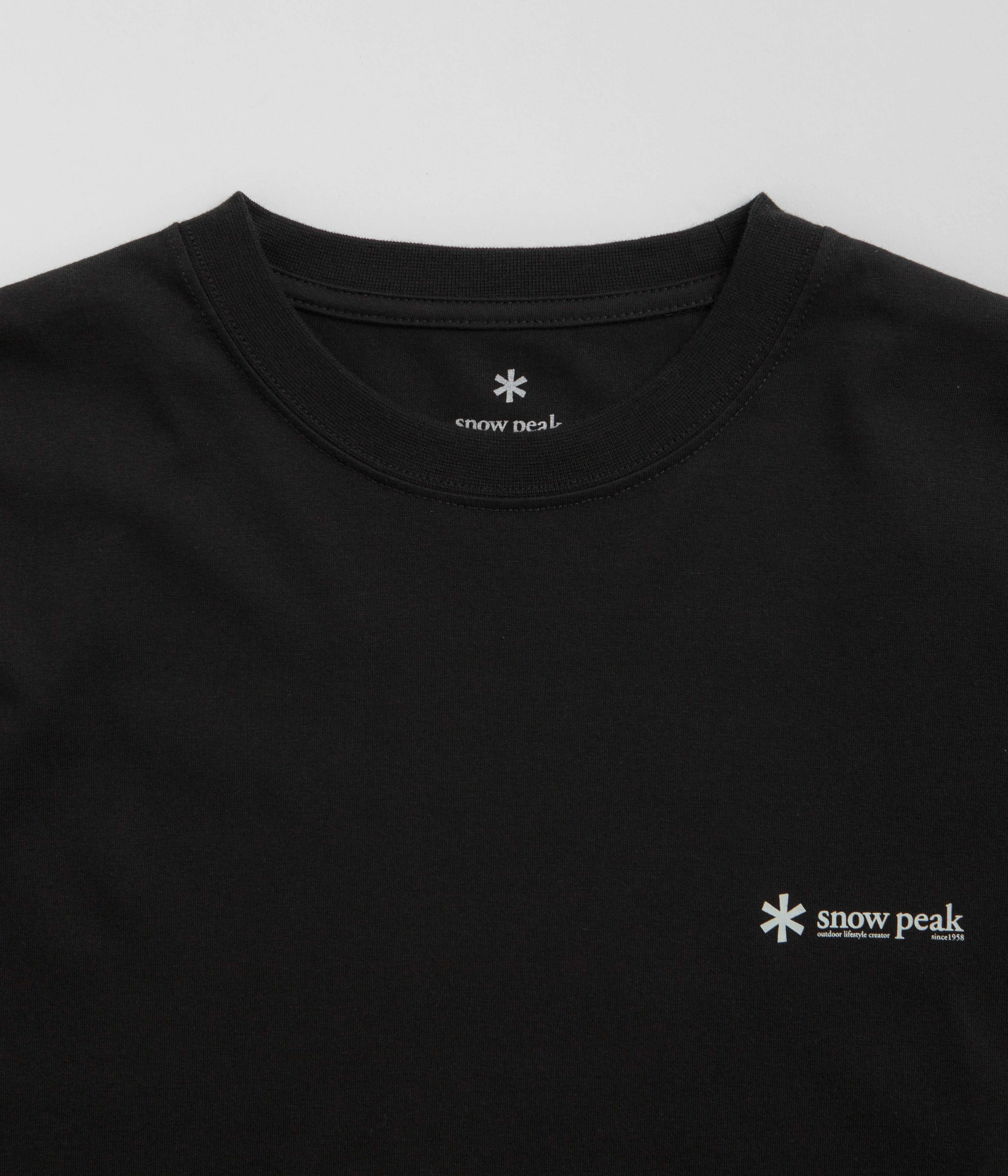 Stretchable Armholes Snow Peak Onepoint Logo Long Sleeve T-Shirt - Black