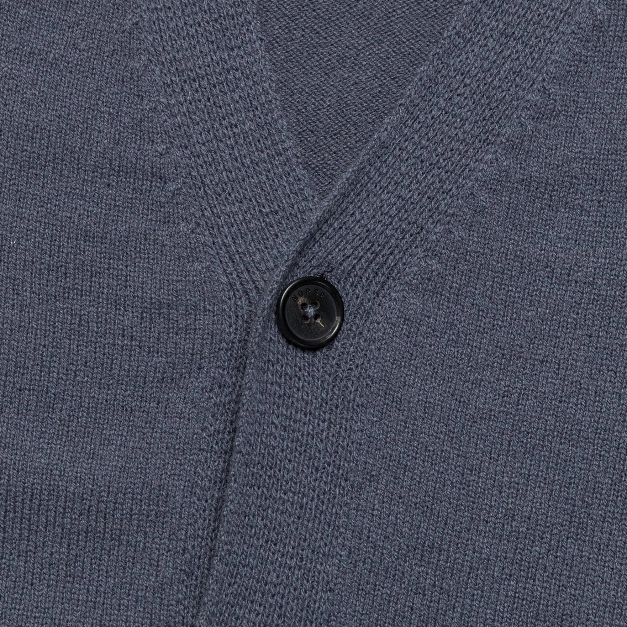Standard Merino Lambswool Cardigan - Orion Blue Seasonal Casual Look