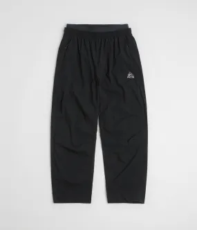 Wrinkle Resistant Material Color Variety Nike ACG Black Iguana 2-in-1 Trousers - Black / Black / Summit White