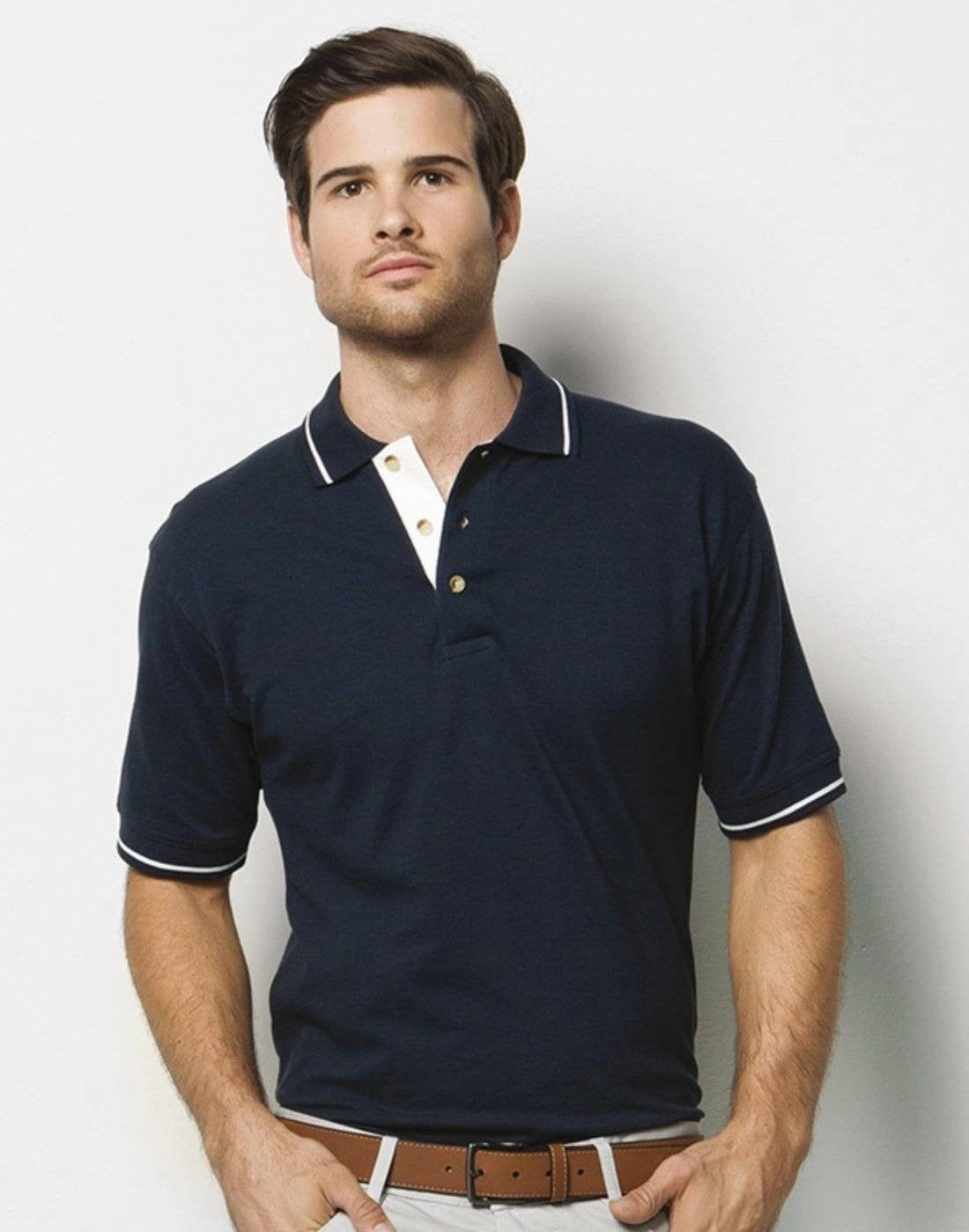 Lightweight Knit St Mellion Contrast Tipped Polo Shirt | BLACK/BRIGHT RED