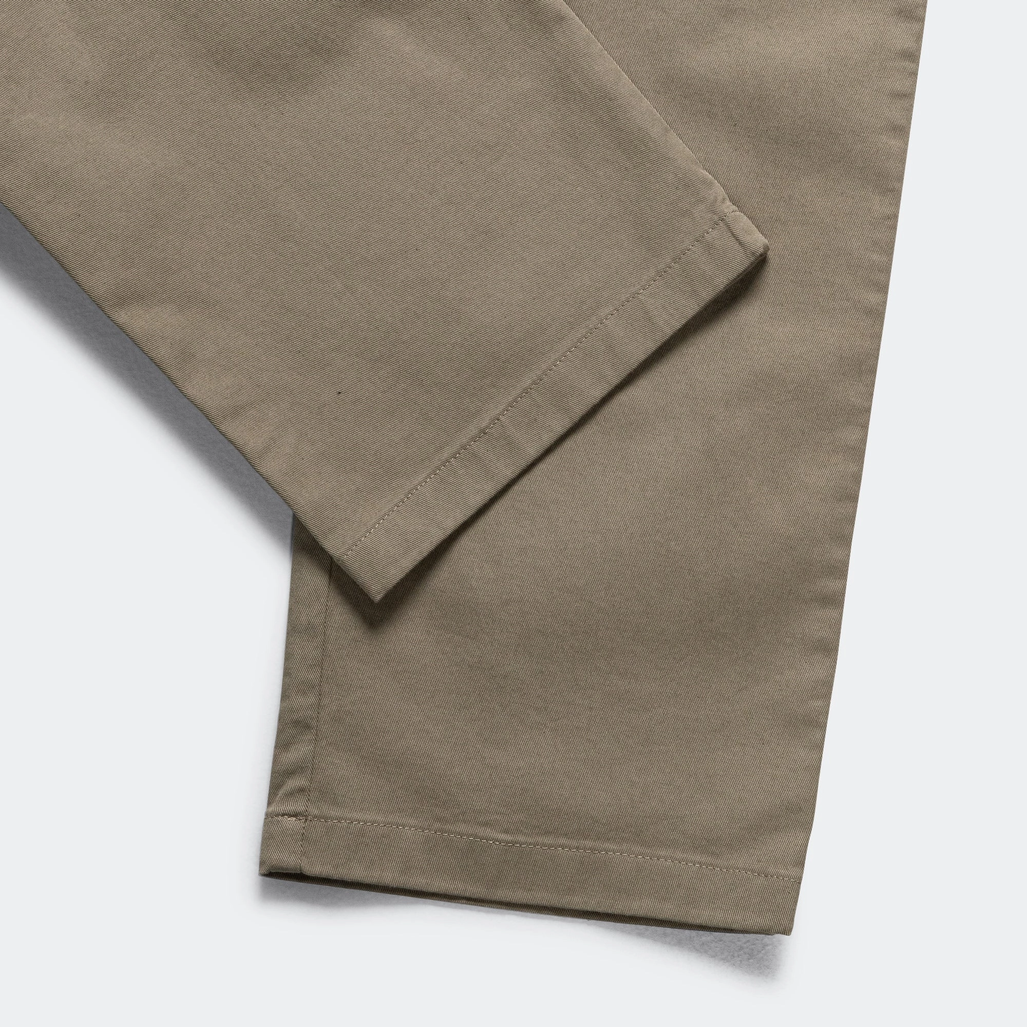 Standard Chino - Sediment Green Comfortable fit Decorative stitching