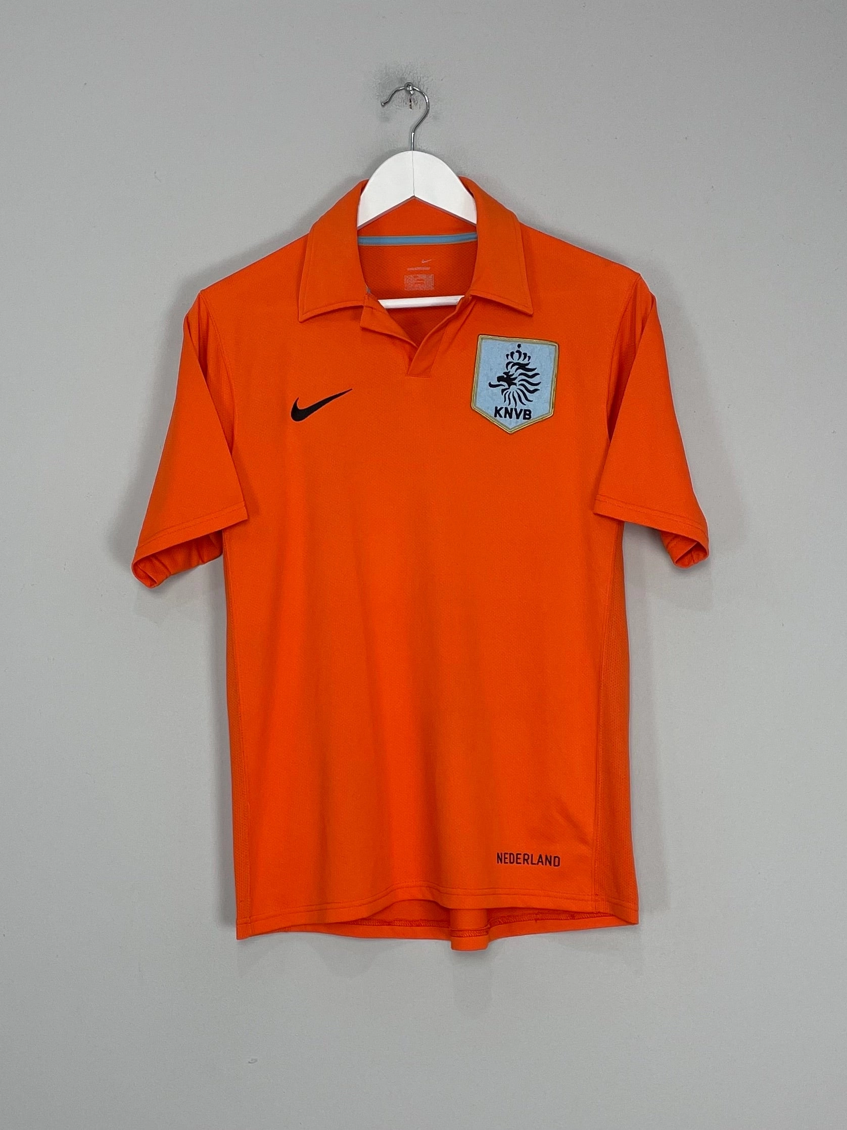 Versatile Fit 2006/08 NETHERLANDS HOME SHIRT (S) NIKE
