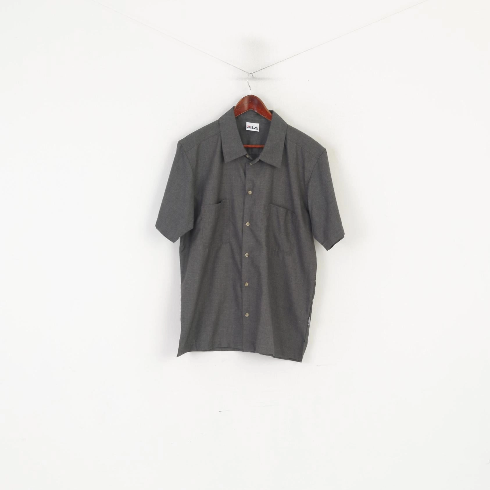 Embroidered Detail Fila Men L Casual Shirt Gray Sportswear Short Sleeve Pockets Plain Top