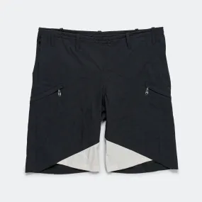 Liatrisory Shorts - Anthracite new semester