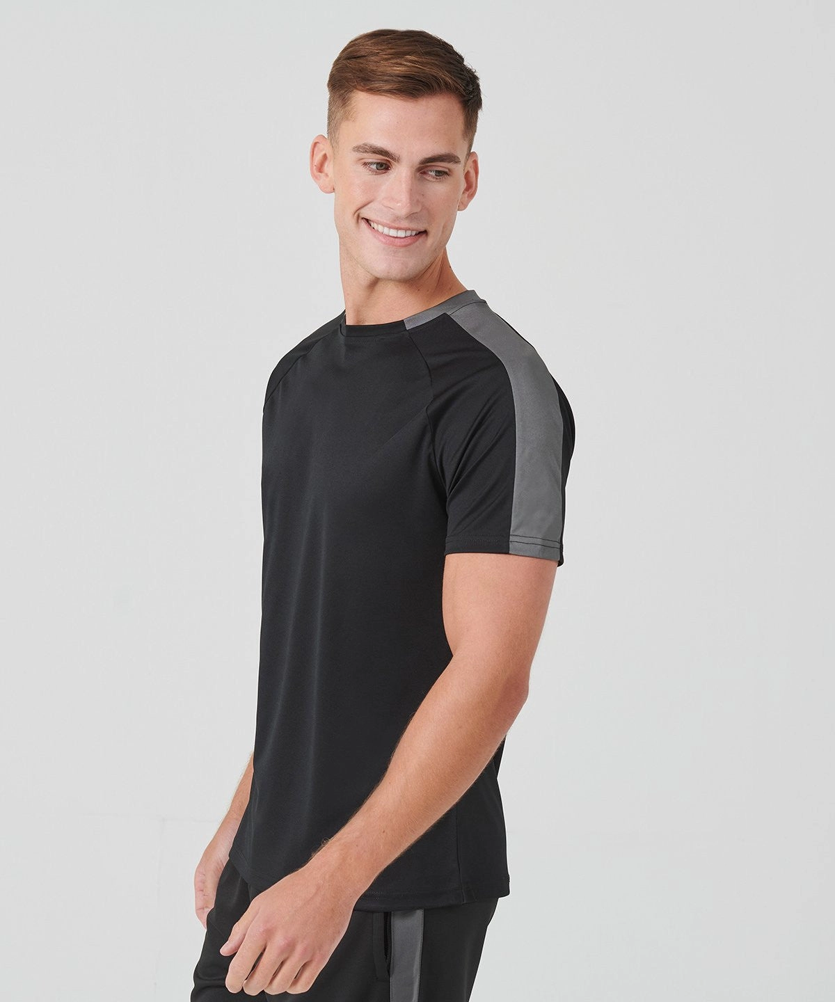 Fade Resistant Coating Team T-shirt | BLACK/GOLD