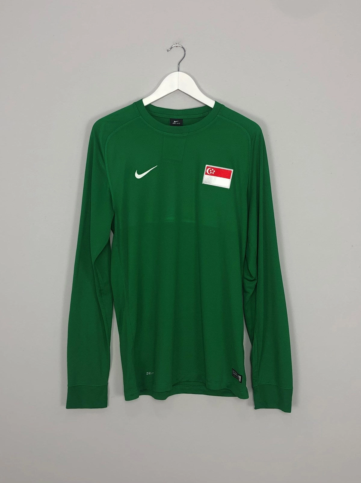 2012/14 SINGAPORE #25 GK SHIRT (S/M) NIKE Aerodynamic Cut Training Flex