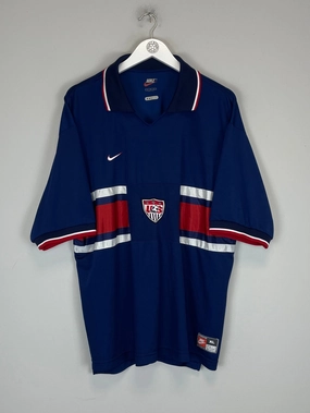 Quick Release Zipper Features 1995/96 USA AWAY SHIRT (XL) NIKE