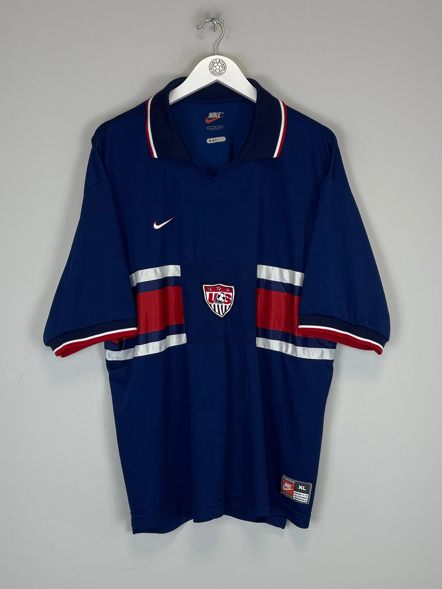 1995/96 USA AWAY SHIRT (XL) NIKE All Day Comfort Fit Mesh Panel Placement