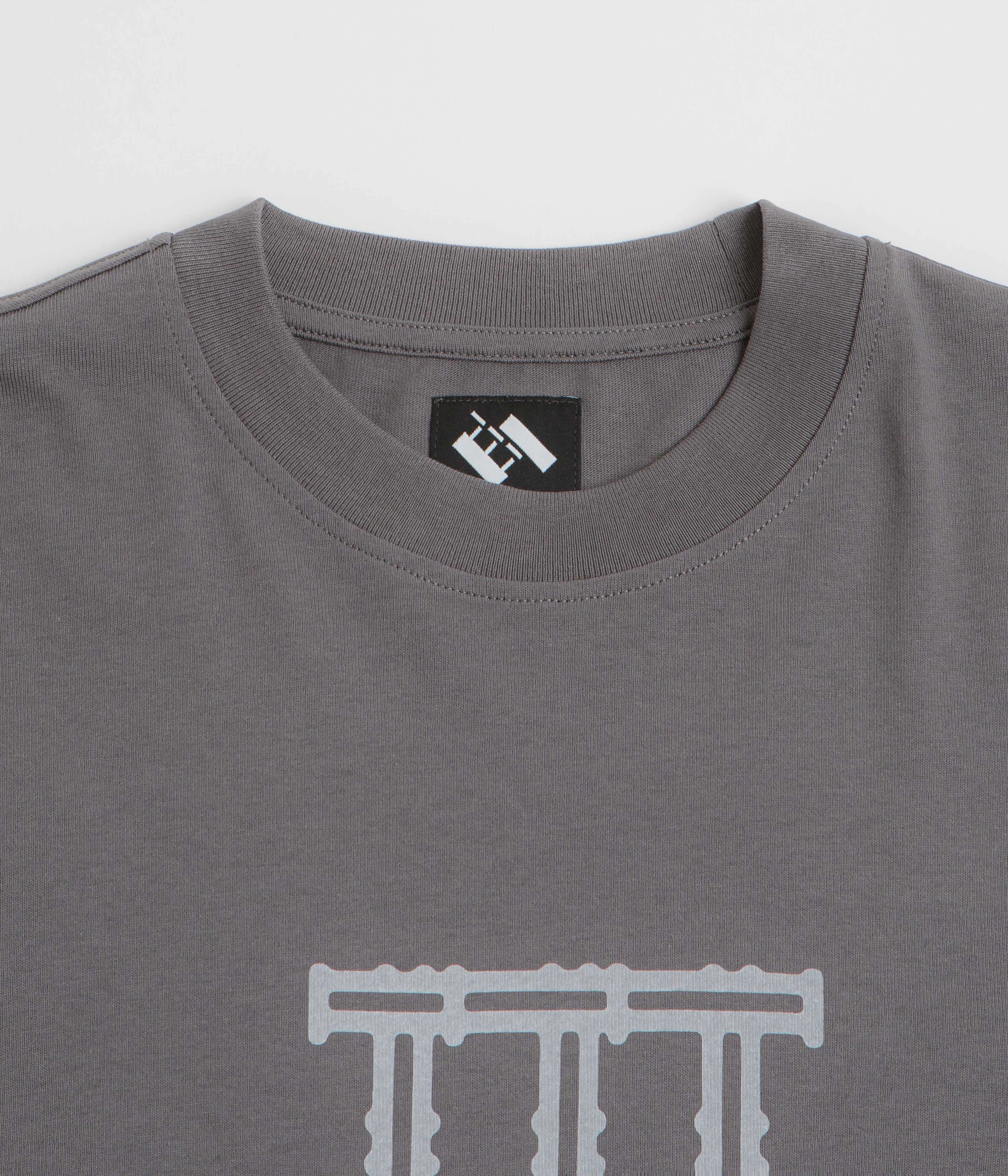 Daily Comfort The Trilogy Tapes Cross Lattice Long Sleeve T-Shirt - Charcoal