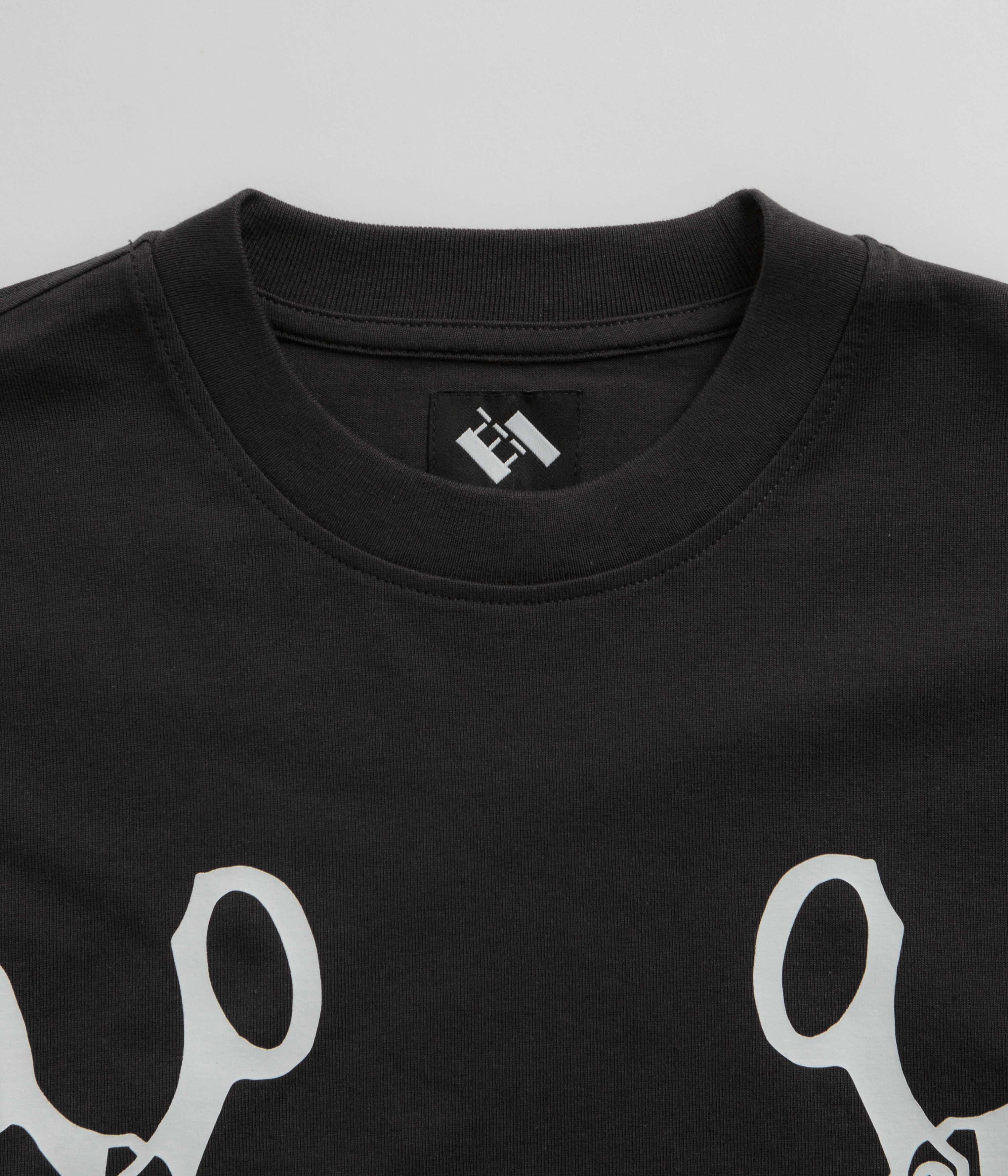 Autumn coziness The Trilogy Tapes Mobius Band Long Sleeve T-Shirt - Black