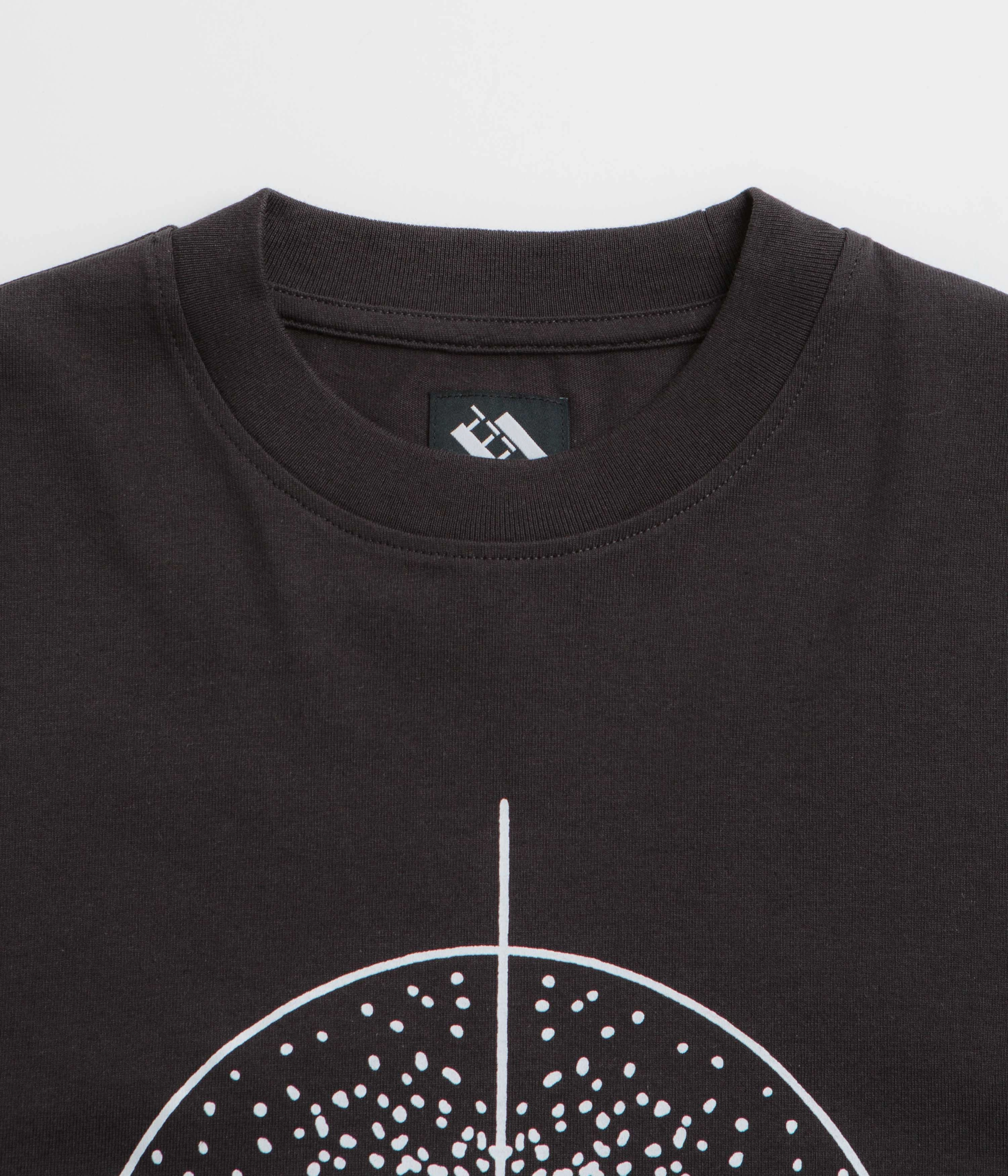 Soft and Relaxed Casual Layering Wear The Trilogy Tapes Winter Glassworks Long Sleeve T-Shirt - Black