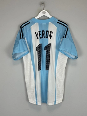 Four Way Stretch Fabric Layered Panel Design 2002/04 ARGENTINA VERON #11 HOME SHIRT (L) ADIDAS