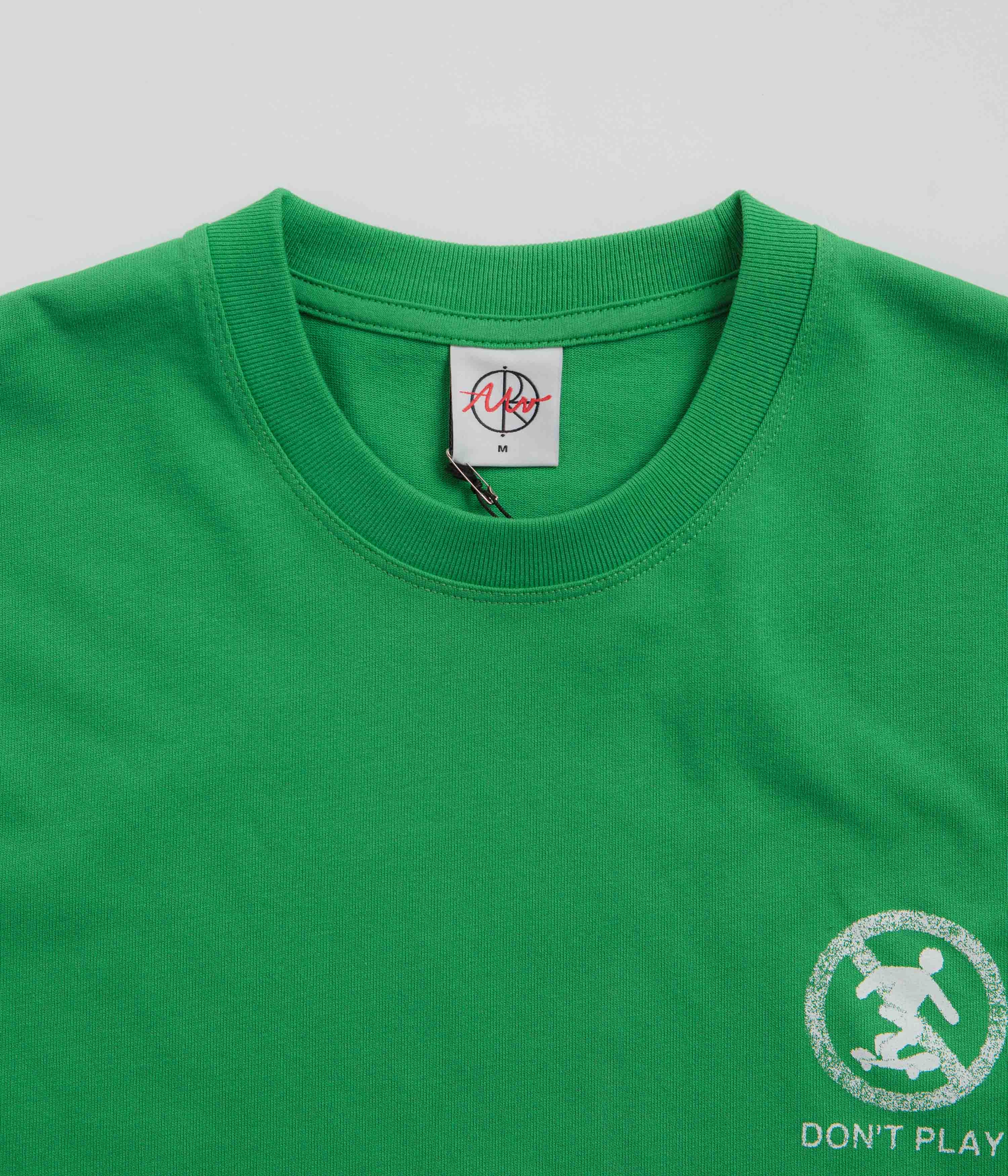Polar Don't Play T-Shirt - Kelly Green Comfortable Piece