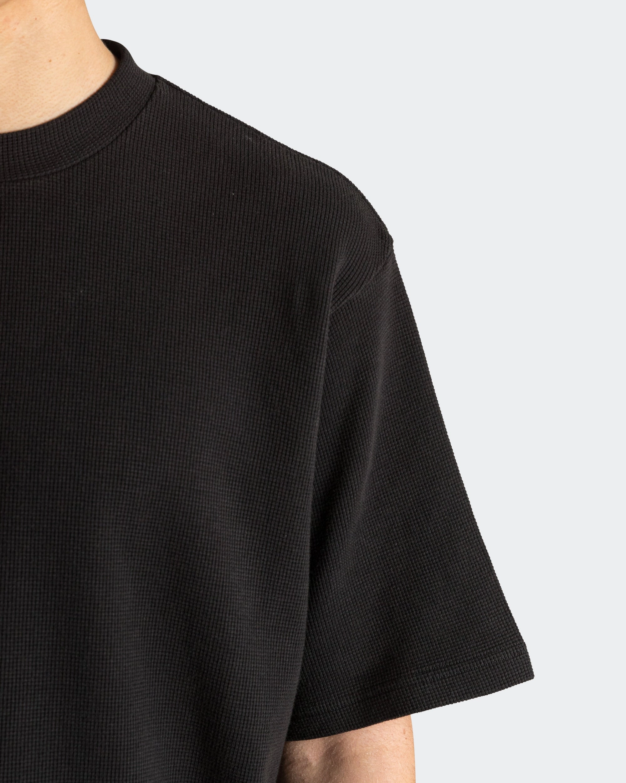Light Layer Waffle Boxy Tee - Black