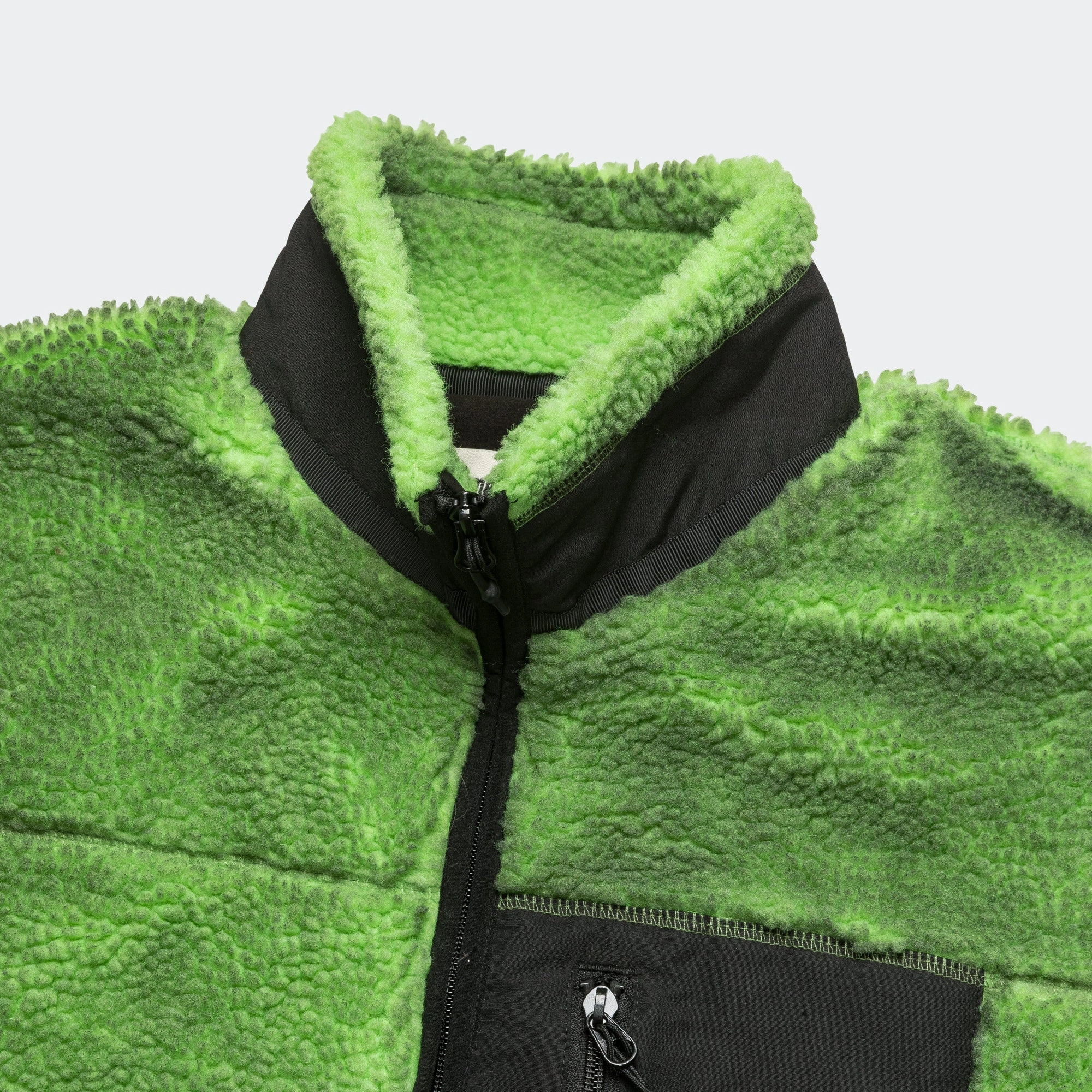 Sporty Fit Micro Perforated Panels Painted Sherpa Fleece Lined Jacket - Green