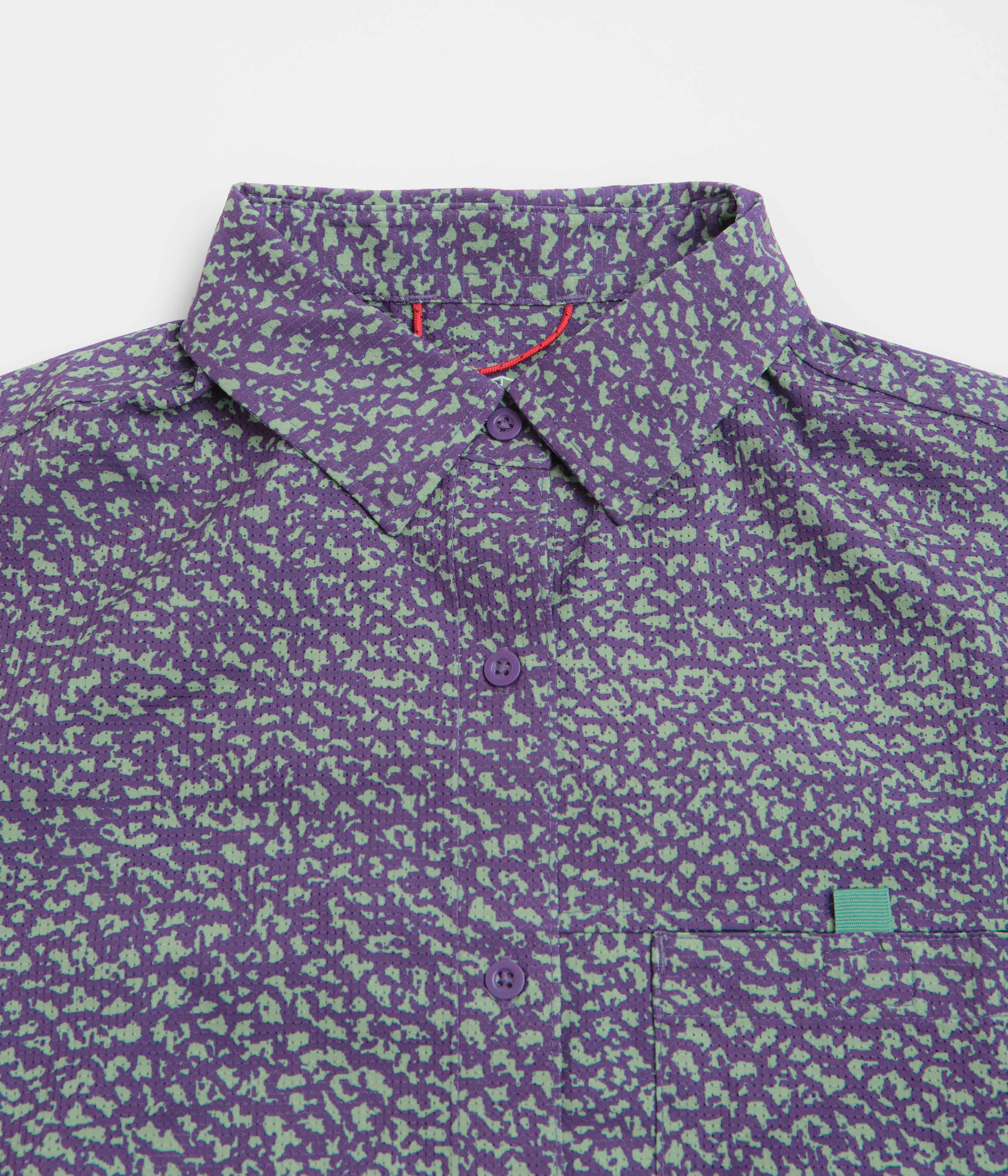 Trendsetting Stylish Design Topo Designs Womens Retro River Short Sleeve Shirt - Crackle Loganberry