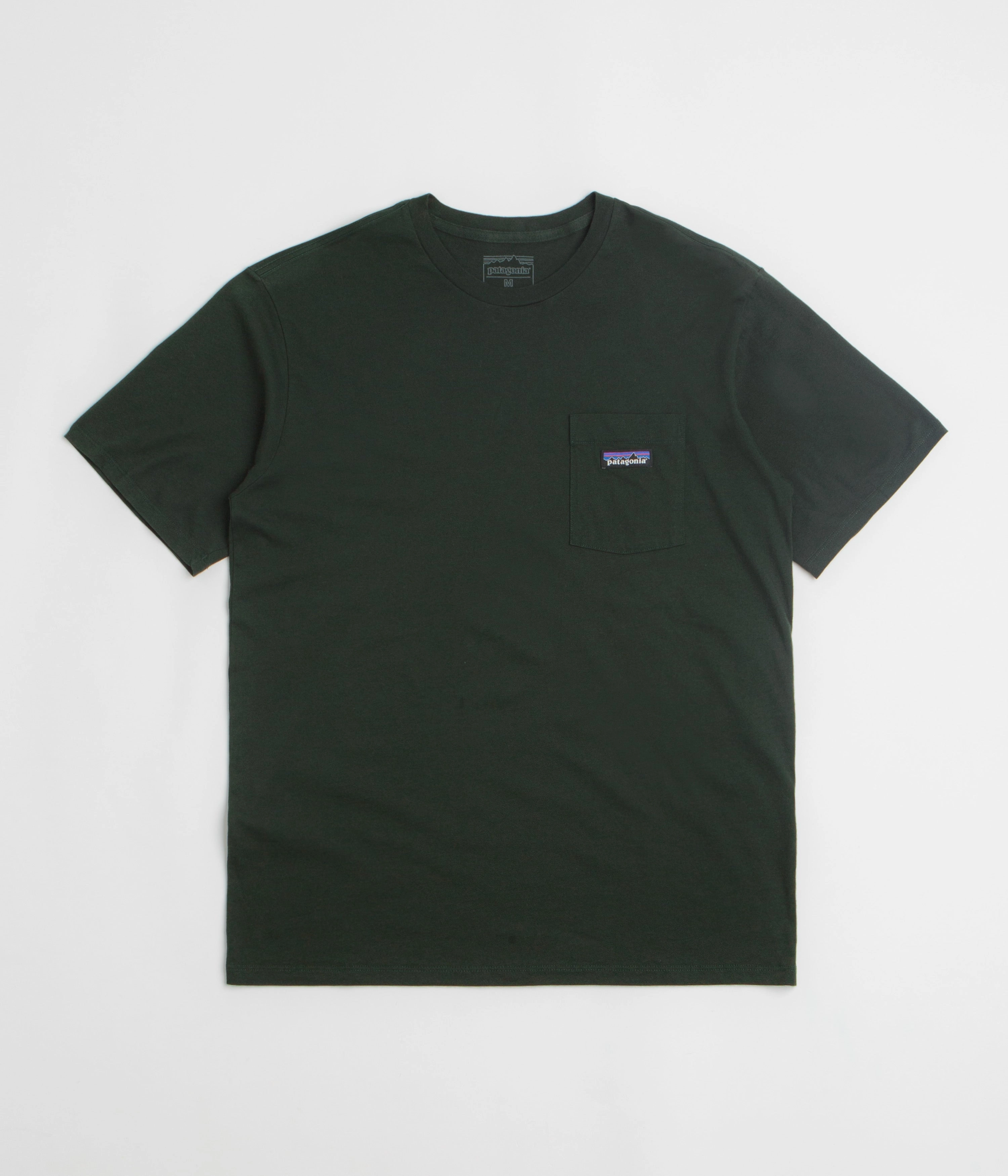 Structured silhouette Patagonia Daily Pocket T-Shirt - Old Growth Green