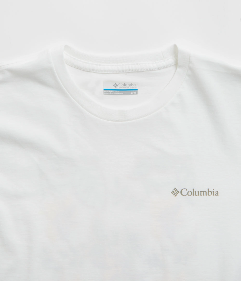Columbia North Cascades T-Shirt - White / Pasteled Framed Casual Essentials Comfy Look Wear