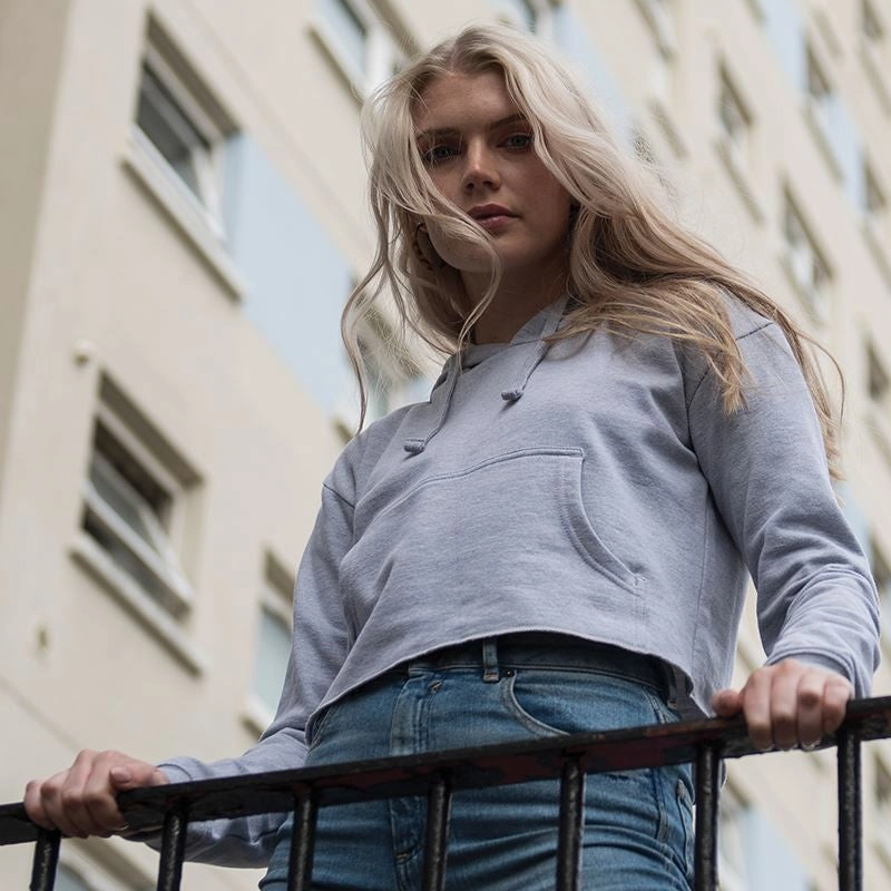 Girlie Cropped Hoodie | HEATHER GREY All Season Wear Weekend Outfit