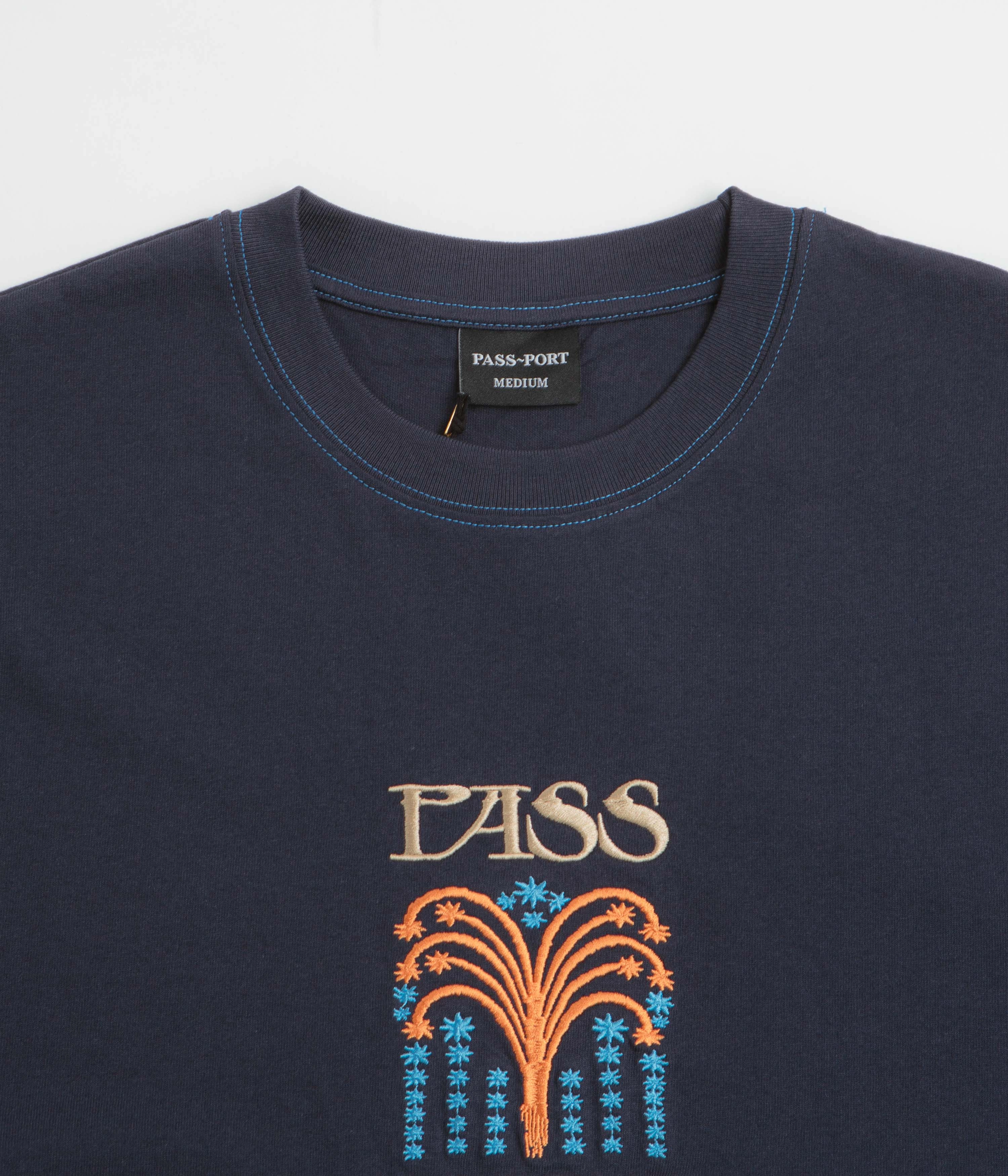 Classic Style Trend Pass Port Roman Candle T-Shirt - Navy