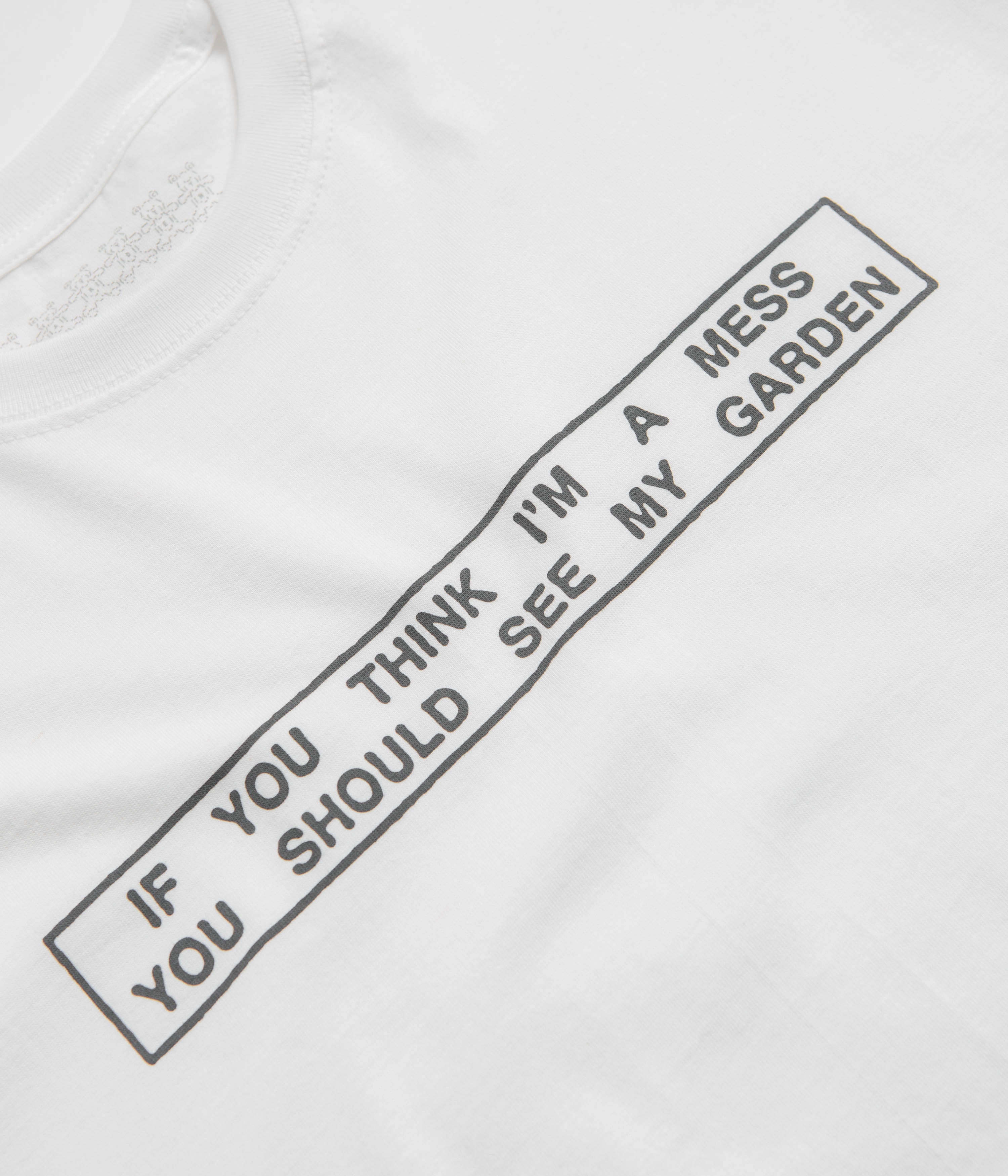 Garden Mess T-Shirt - White Relaxed and Easy Casual Chic Wear