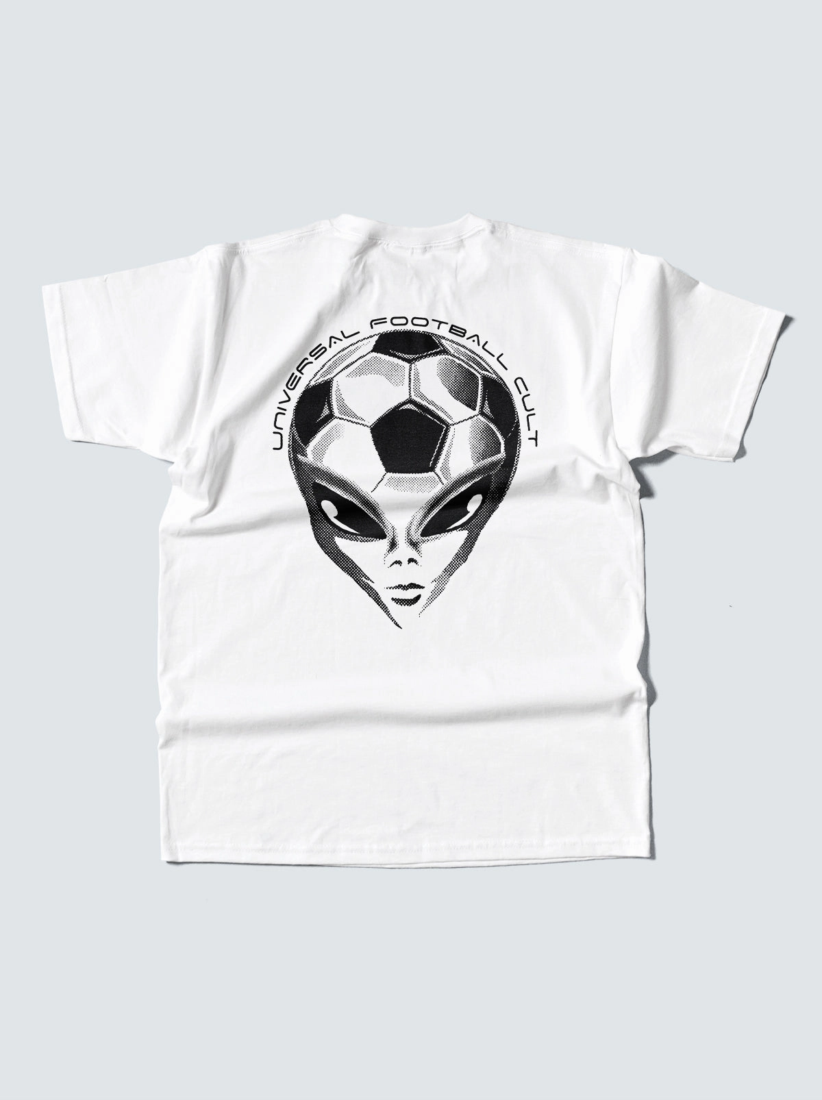 UNIVERSAL FOOTBALL CULT TEE Weekend Smart Look Outdoor Style