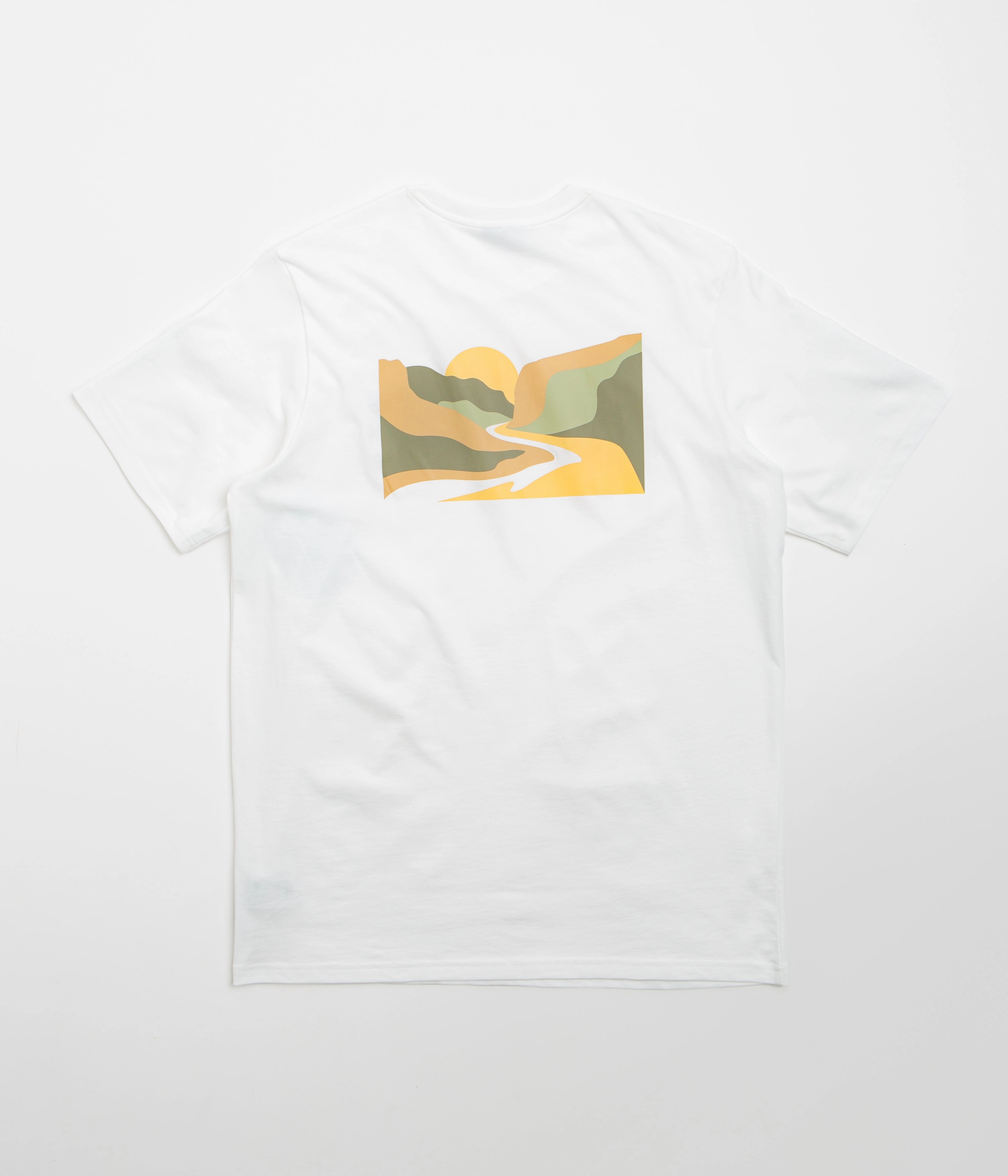 Columbia Explorers Canyon Back T-Shirt - White / Trailscape Reinforced Hems Camping practicality