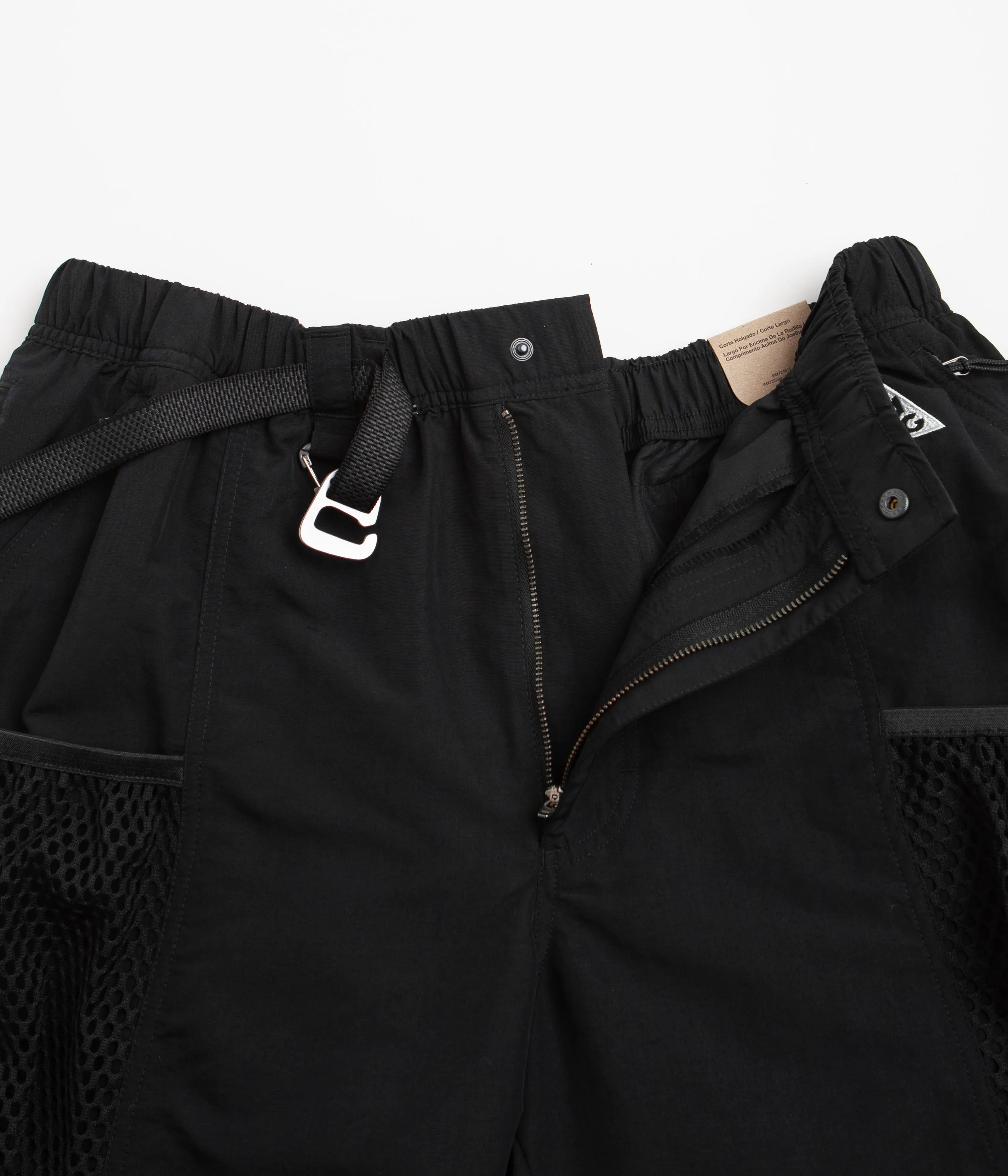 Stain-Resistant Durable Construction Nike ACG Snowgrass Cargo Shorts - Black / Anthracite / Summit White