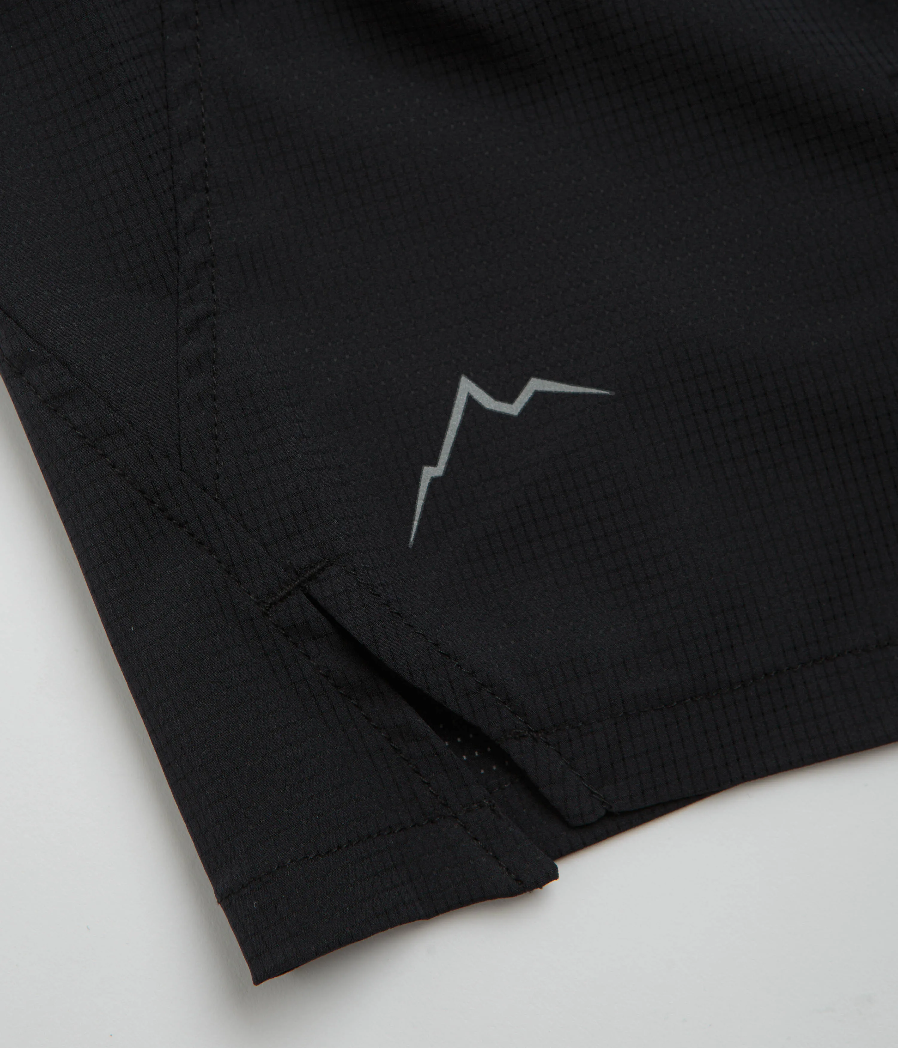 Sweat Resistant Coating picnic clothes Cayl Light Flow Running Shorts - Black