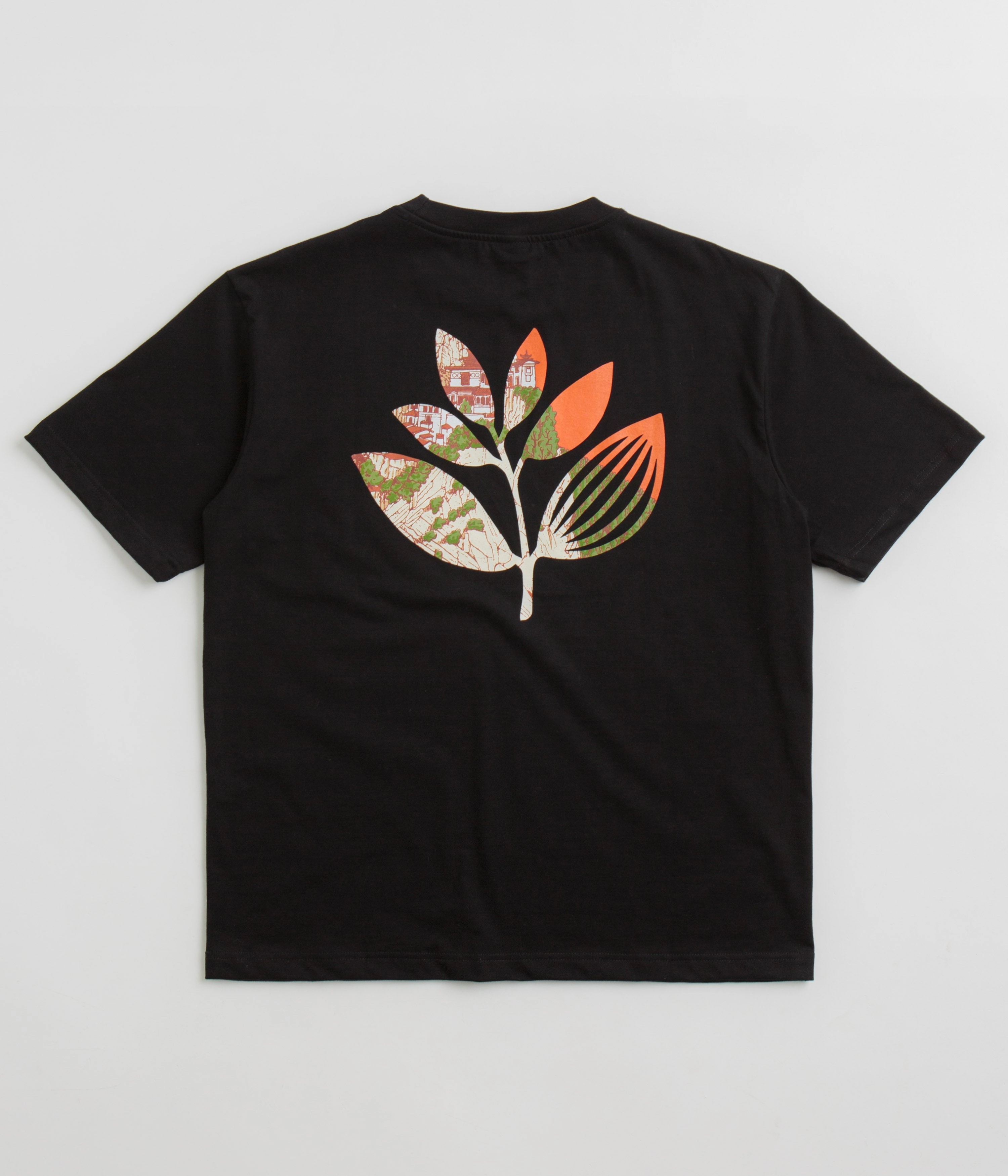 Magenta Dojo T-Shirt - Black Classic Outfit Style Comfy Design