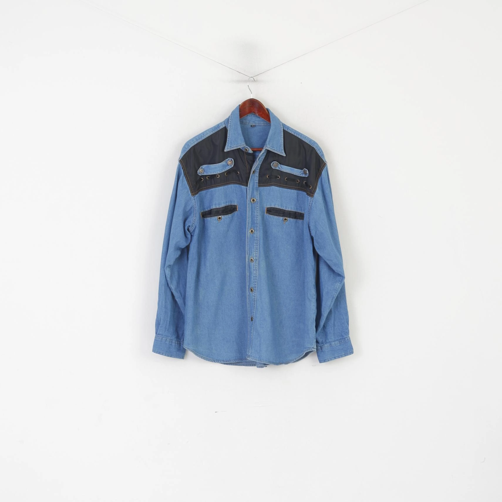 Vintage Men 39/40 M/L Casual Shirt Blue Denim Cotton Western Cowboy Top Monochrome Palette Sustainable Weave