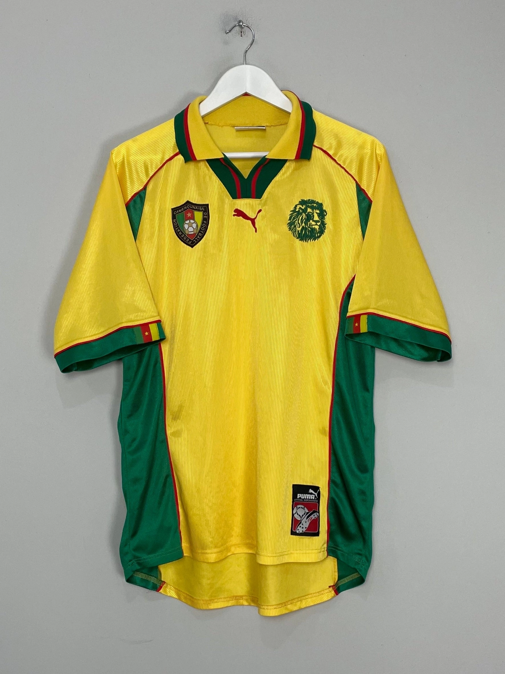 Layered Look Design Mesh Ventilation Zones 1998/99 CAMEROON AWAY SHIRT (L) PUMA