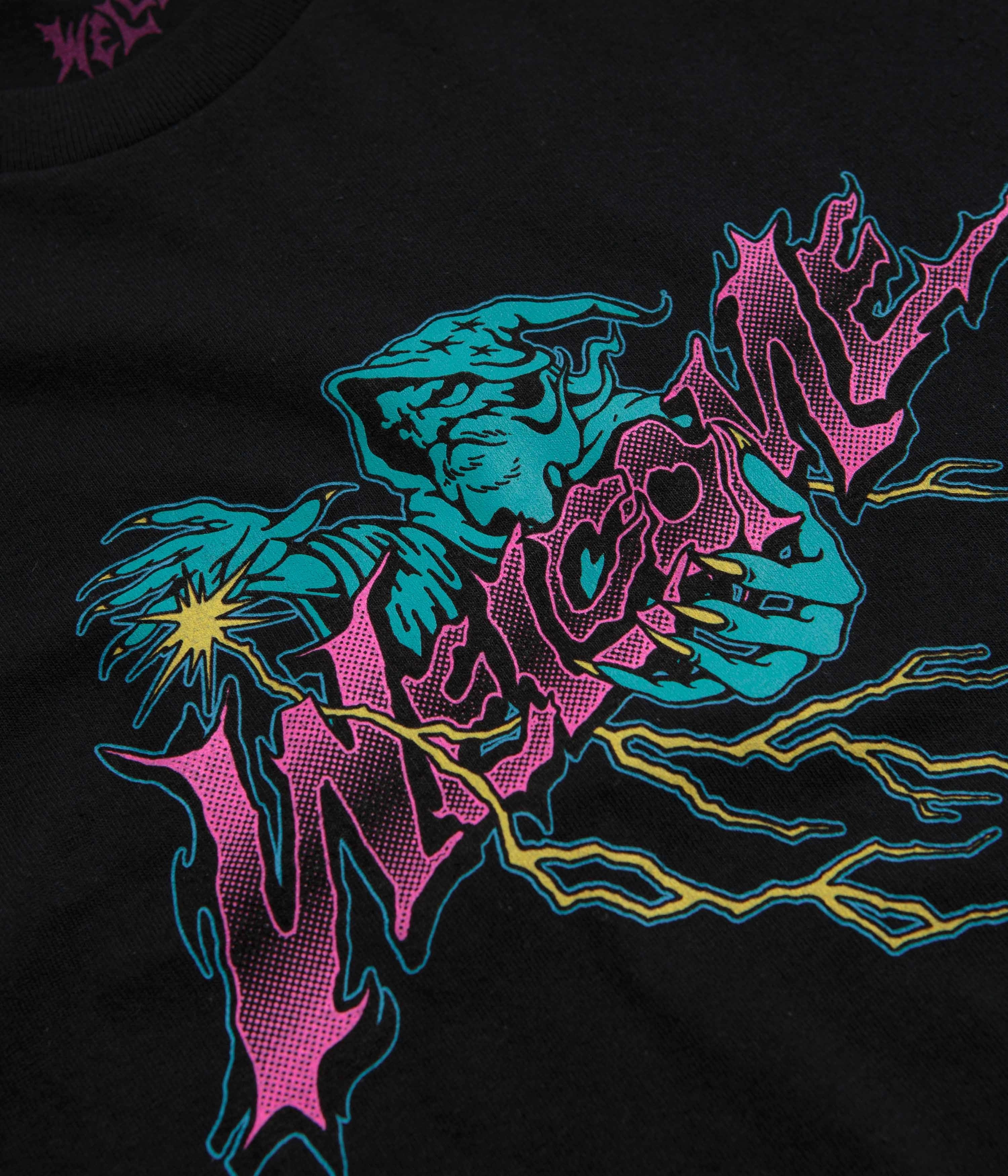 Welcome Magnetic T-Shirt - Black Casual Elegance Crew Neck Design