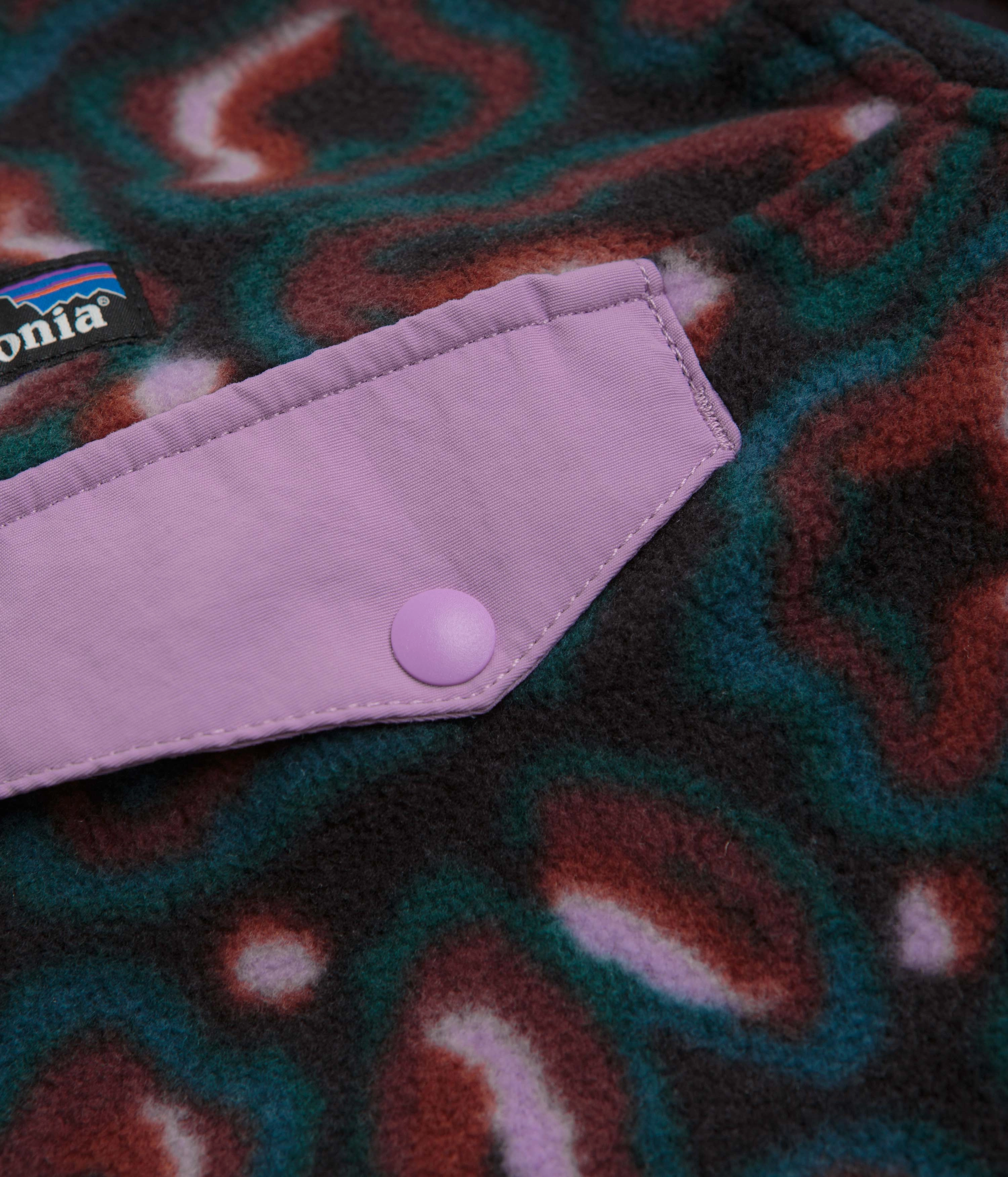 Practical Comfort Mid Season Patagonia Womens Lightweight Synchilla Snap-T Fleece - Soft Spirea: Dried Vanilla