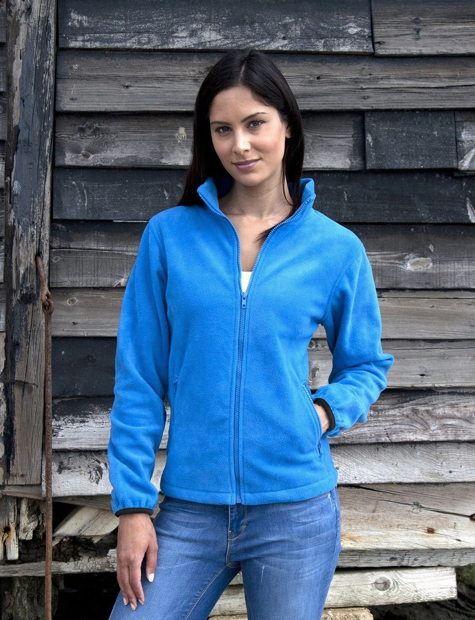 Trail Ready Womens Fashion Fit Outdoor Fleece | BLACK