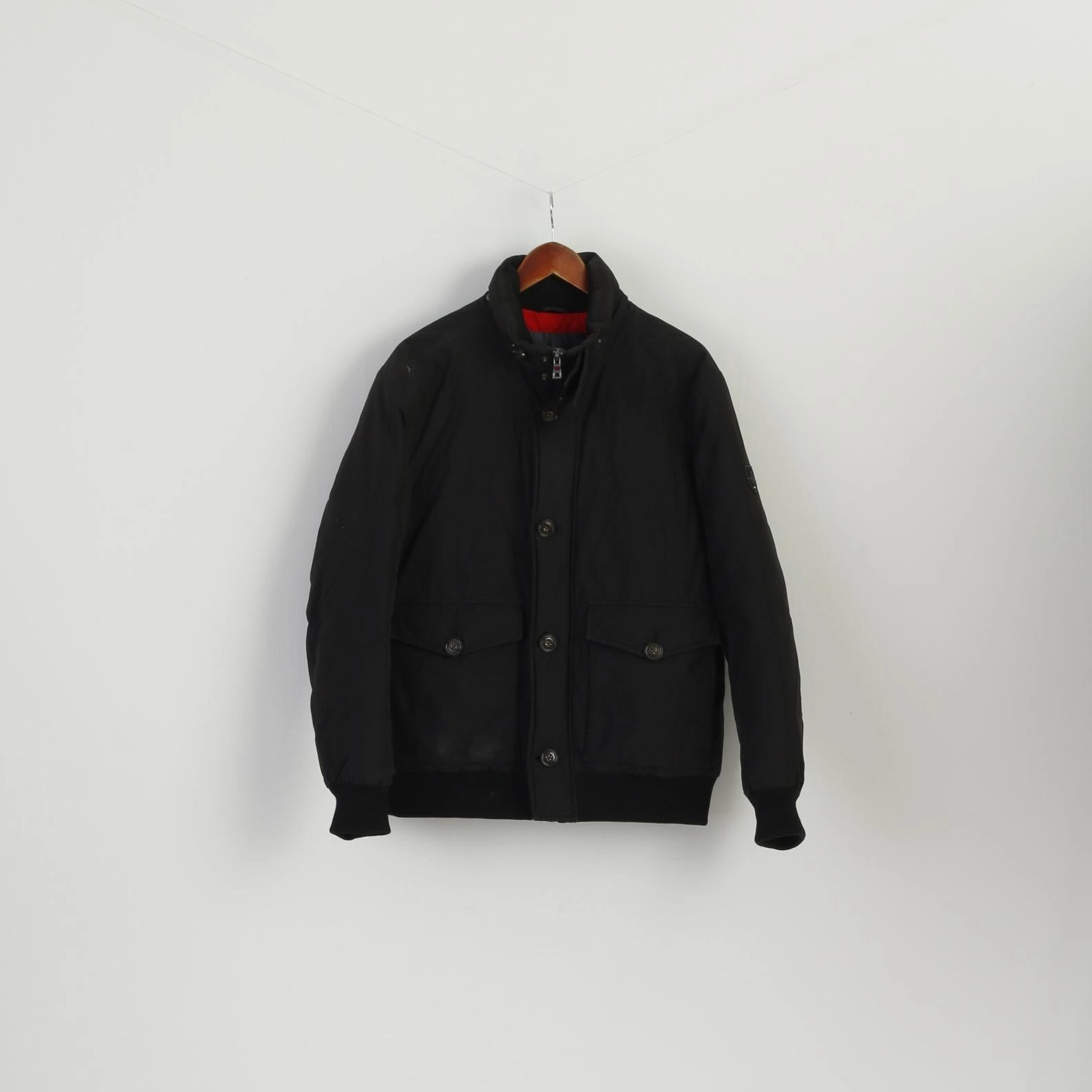 Ergonomic Shoulder Panels Zippered Vents Tommy Hilfiger Men L Jacket Black Hampton Bomber Full Zipper Padded Classic Top